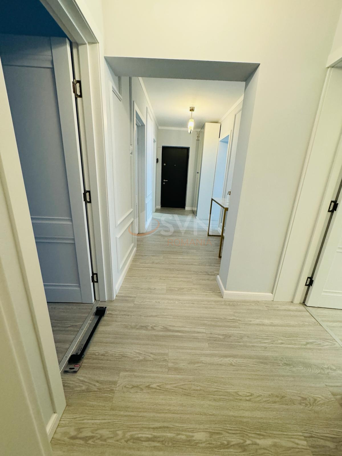 3 camere cu loc parcare exterior inclus Bucuresti/Decebal