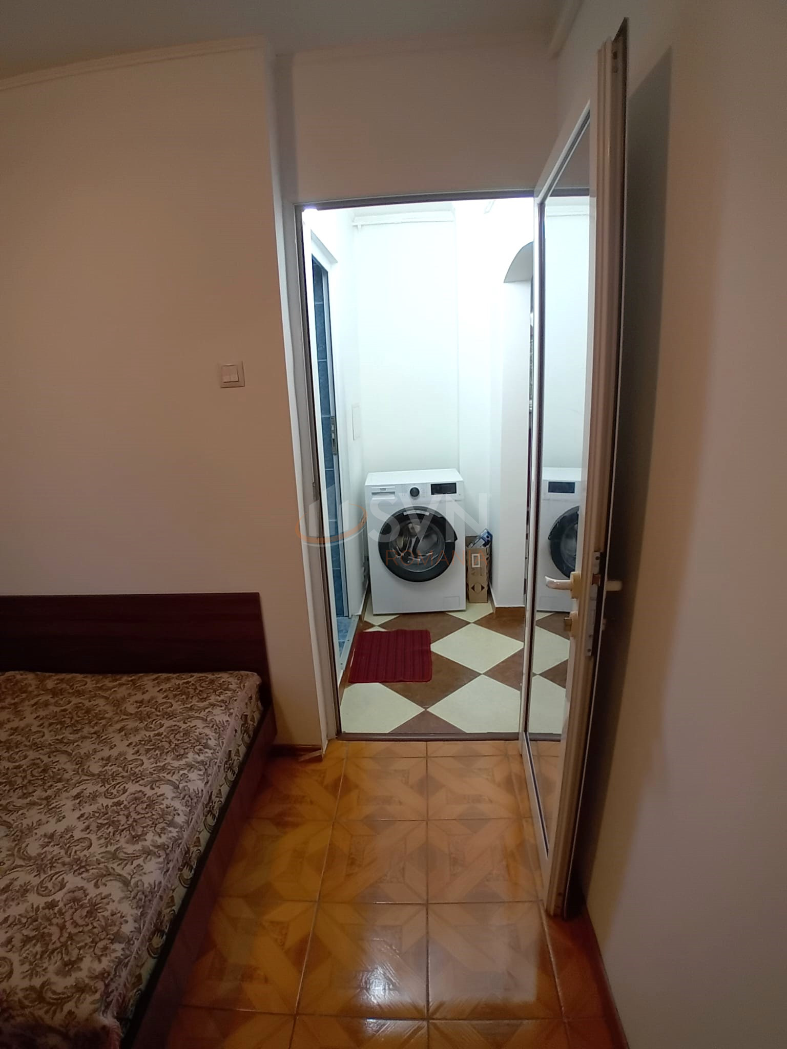 3 camere cu loc parcare exterior inclus Bucuresti/Aparatorii Patriei