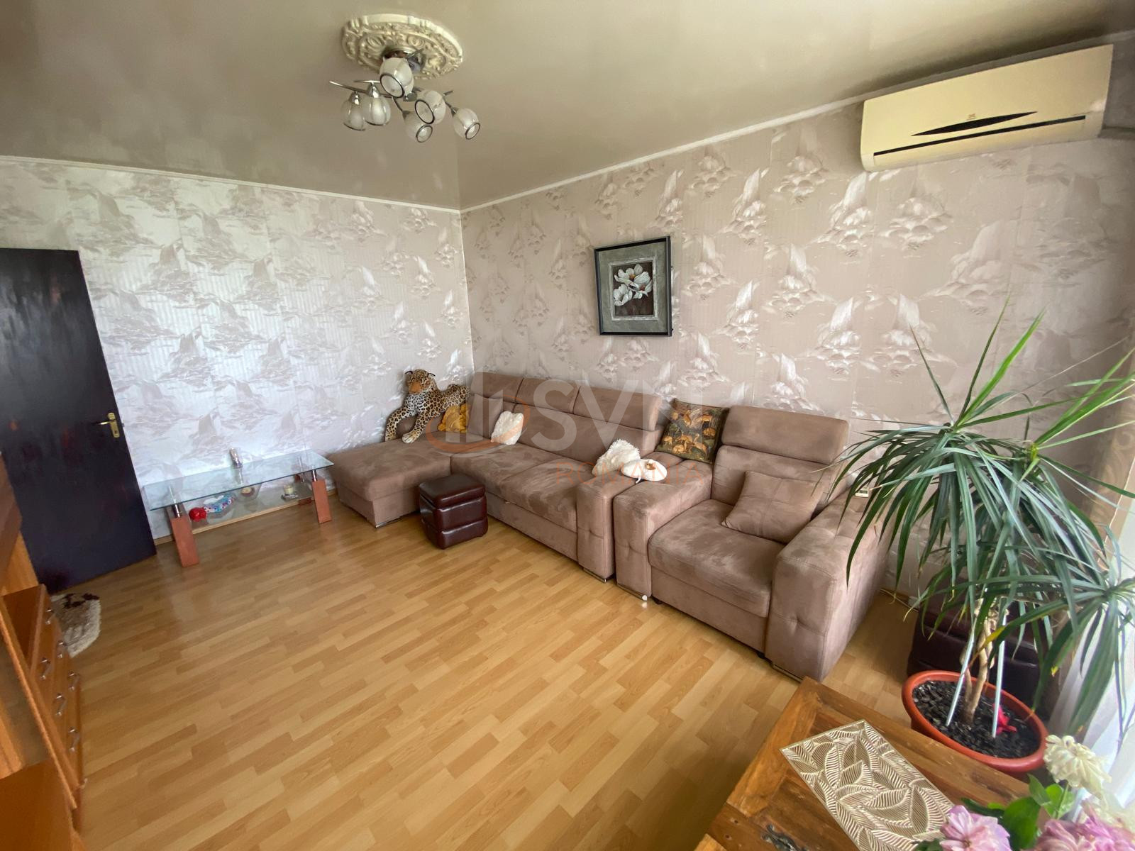 3 camere cu loc parcare exterior inclus Bucuresti/Ozana