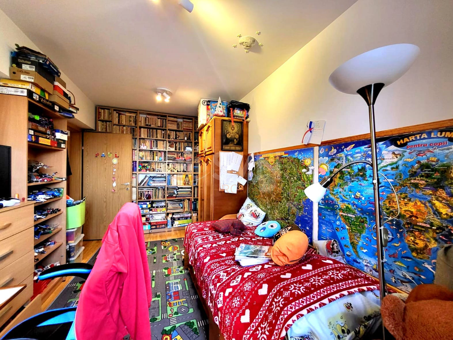 3 camere cu loc parcare exterior inclus Cluj/Semicentral