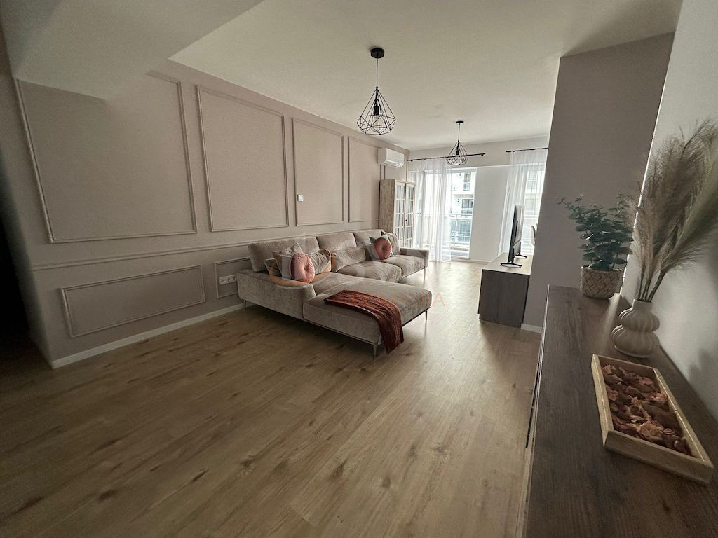3 camere cu loc parcare exterior inclus Bucuresti/Barbu Vacarescu