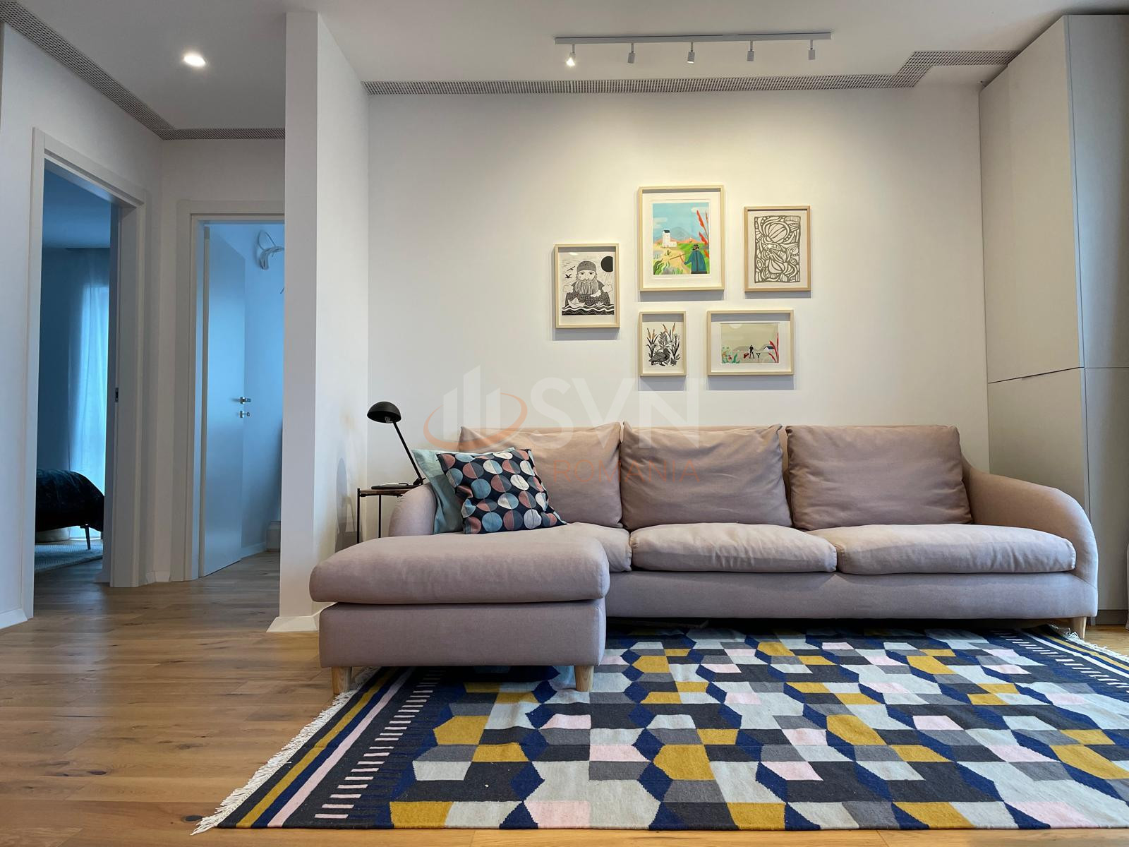 3 camere cu loc parcare exterior inclus Bucuresti/Sisesti