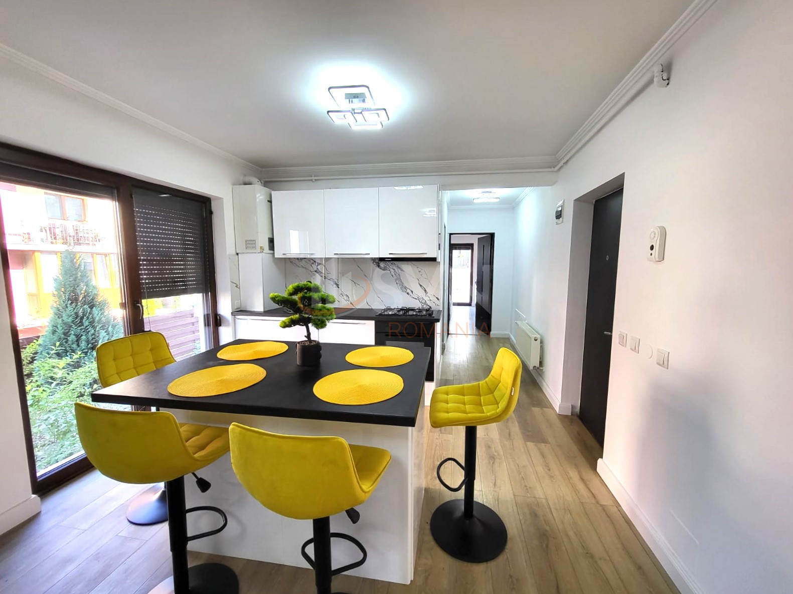 3 camere cu loc parcare exterior inclus Cluj/Centru