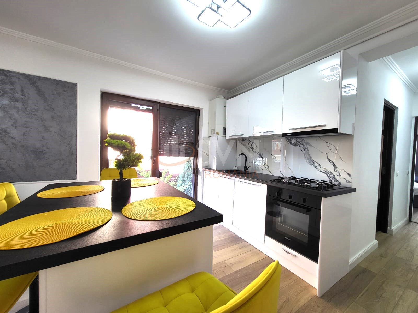 3 camere cu loc parcare exterior inclus Cluj/Centru