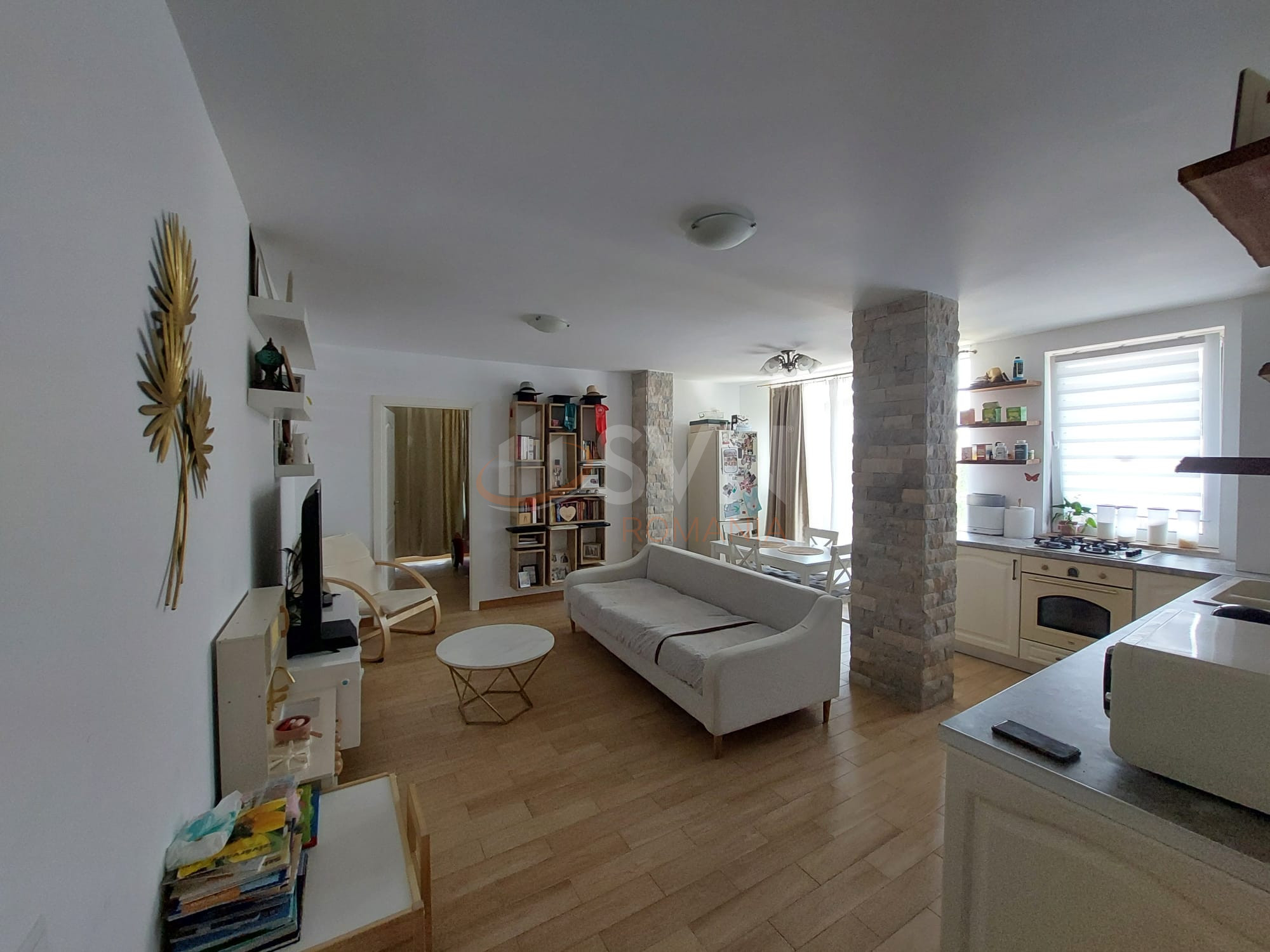3 camere cu loc parcare exterior inclus Cluj/Centru