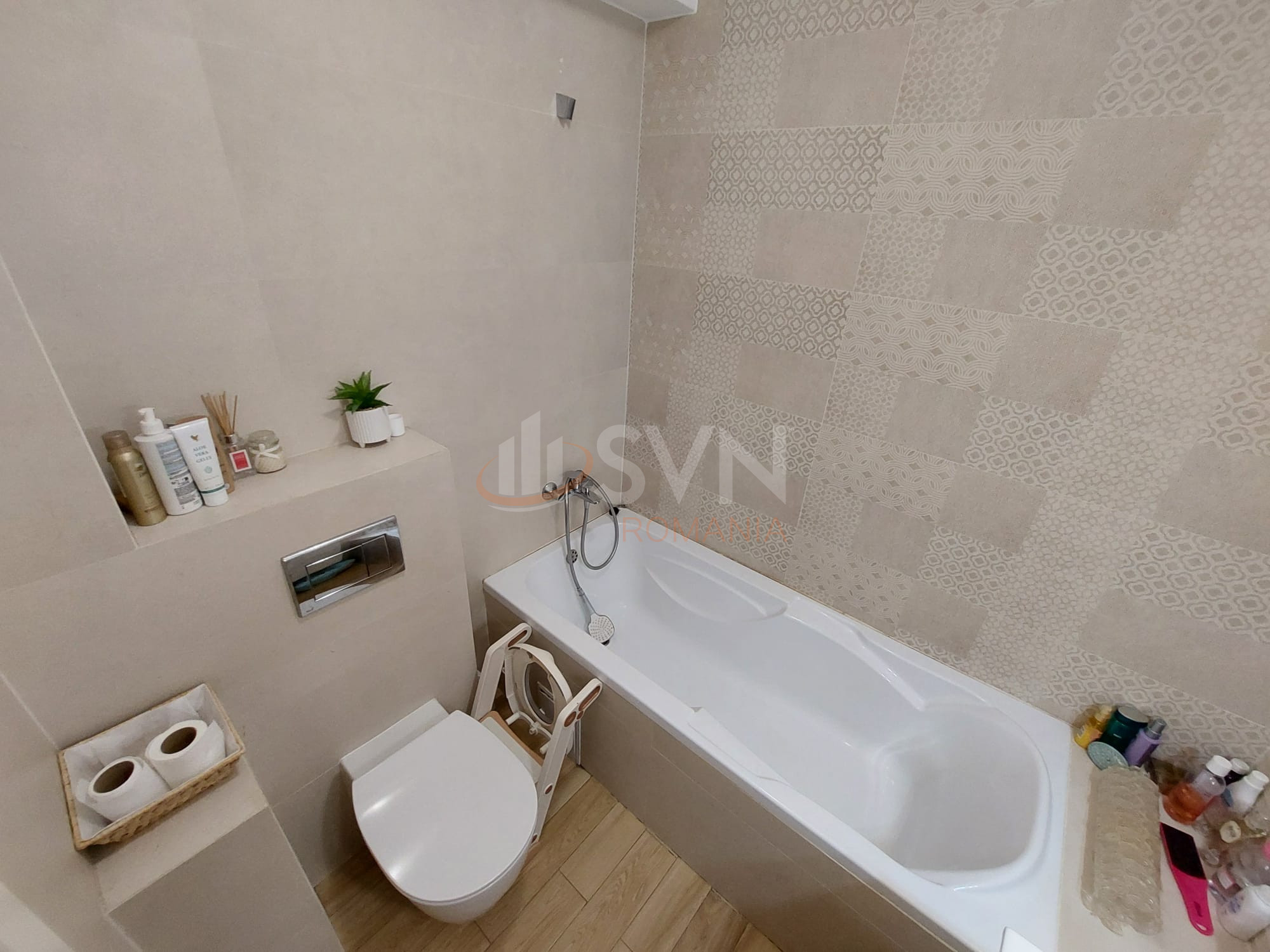 3 camere cu loc parcare exterior inclus Cluj/Centru