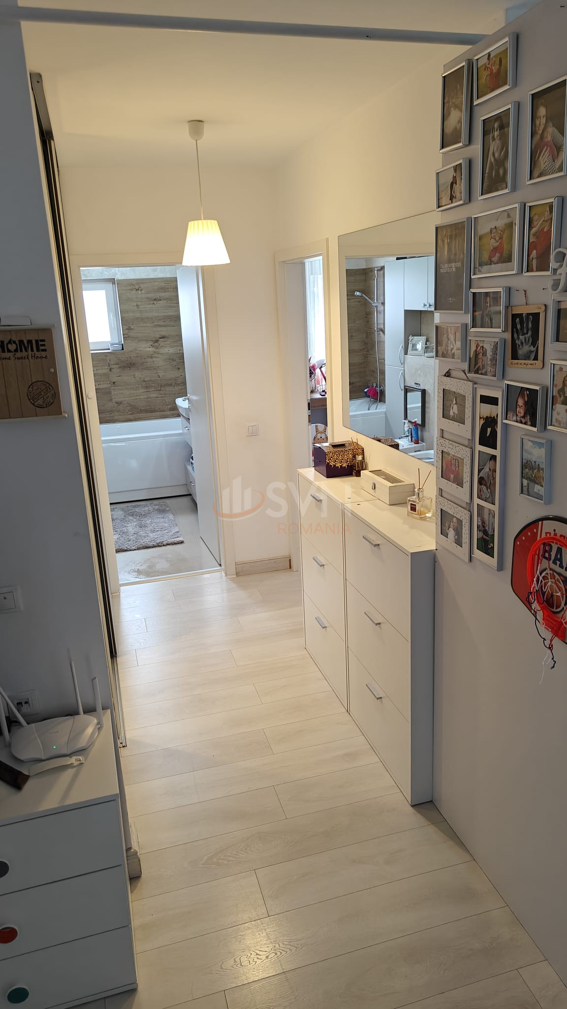 3 camere cu loc parcare exterior inclus Cluj/Europa