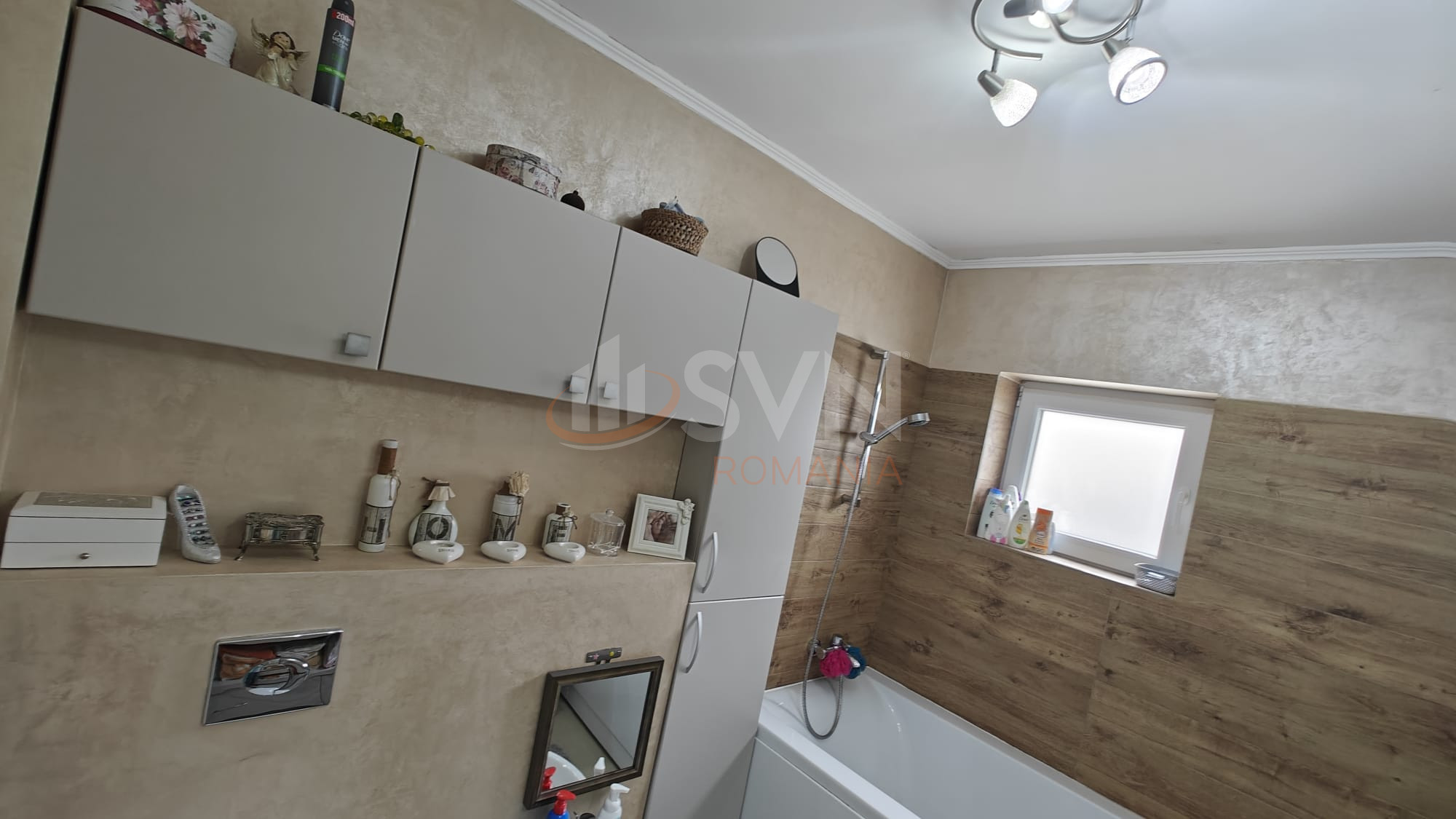 3 camere cu loc parcare exterior inclus Cluj/Europa