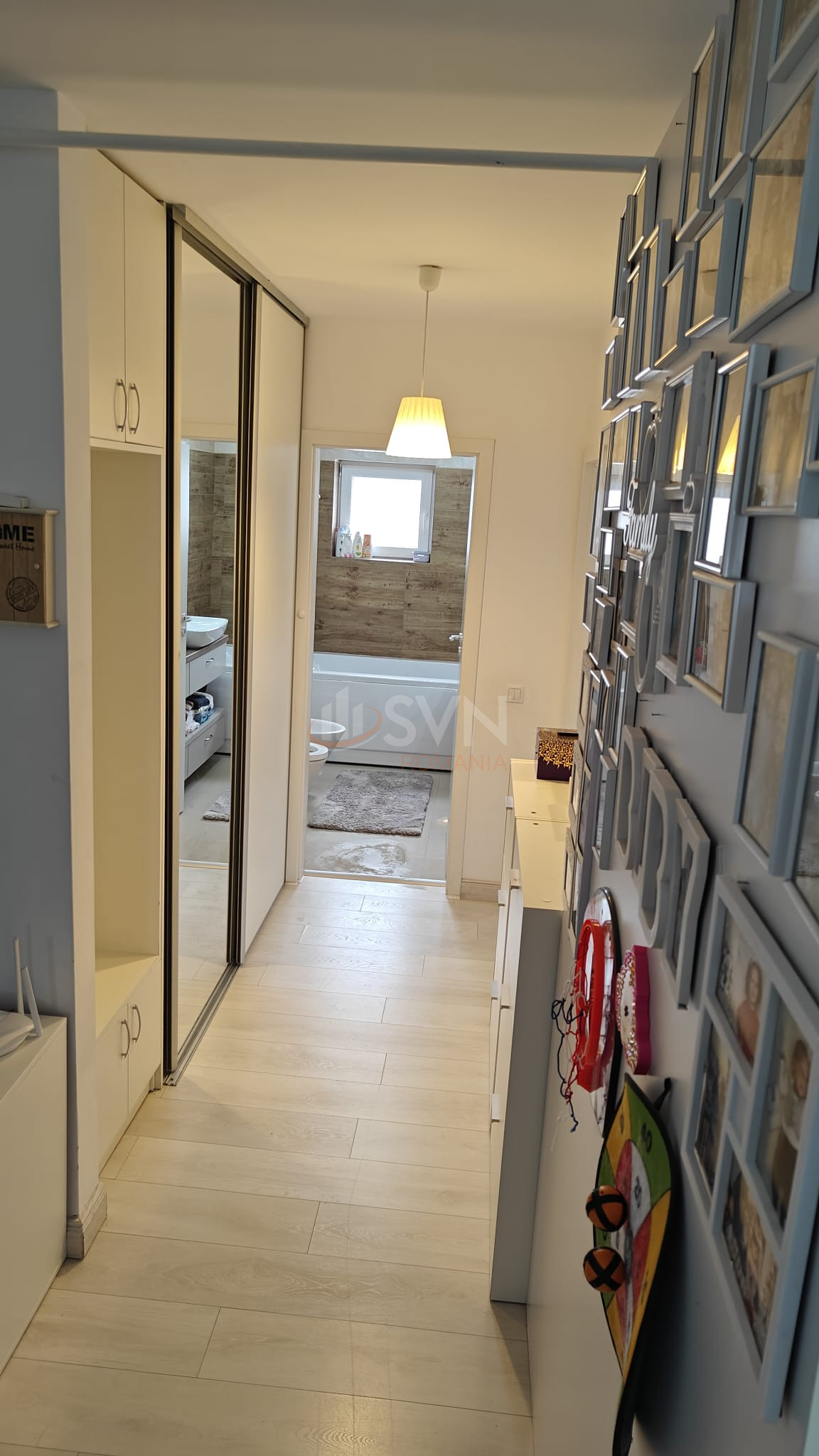 3 camere cu loc parcare exterior inclus Cluj/Europa