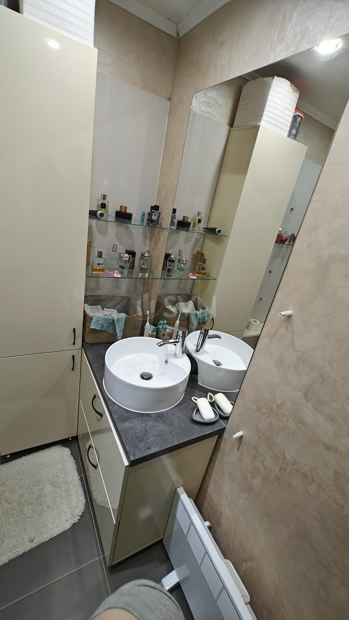 3 camere cu loc parcare exterior inclus Cluj/Europa