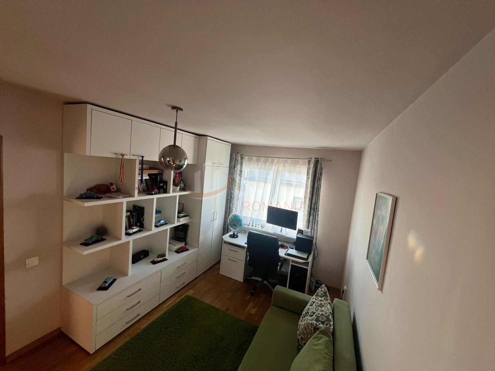 3 camere cu loc parcare exterior inclus Cluj/Europa