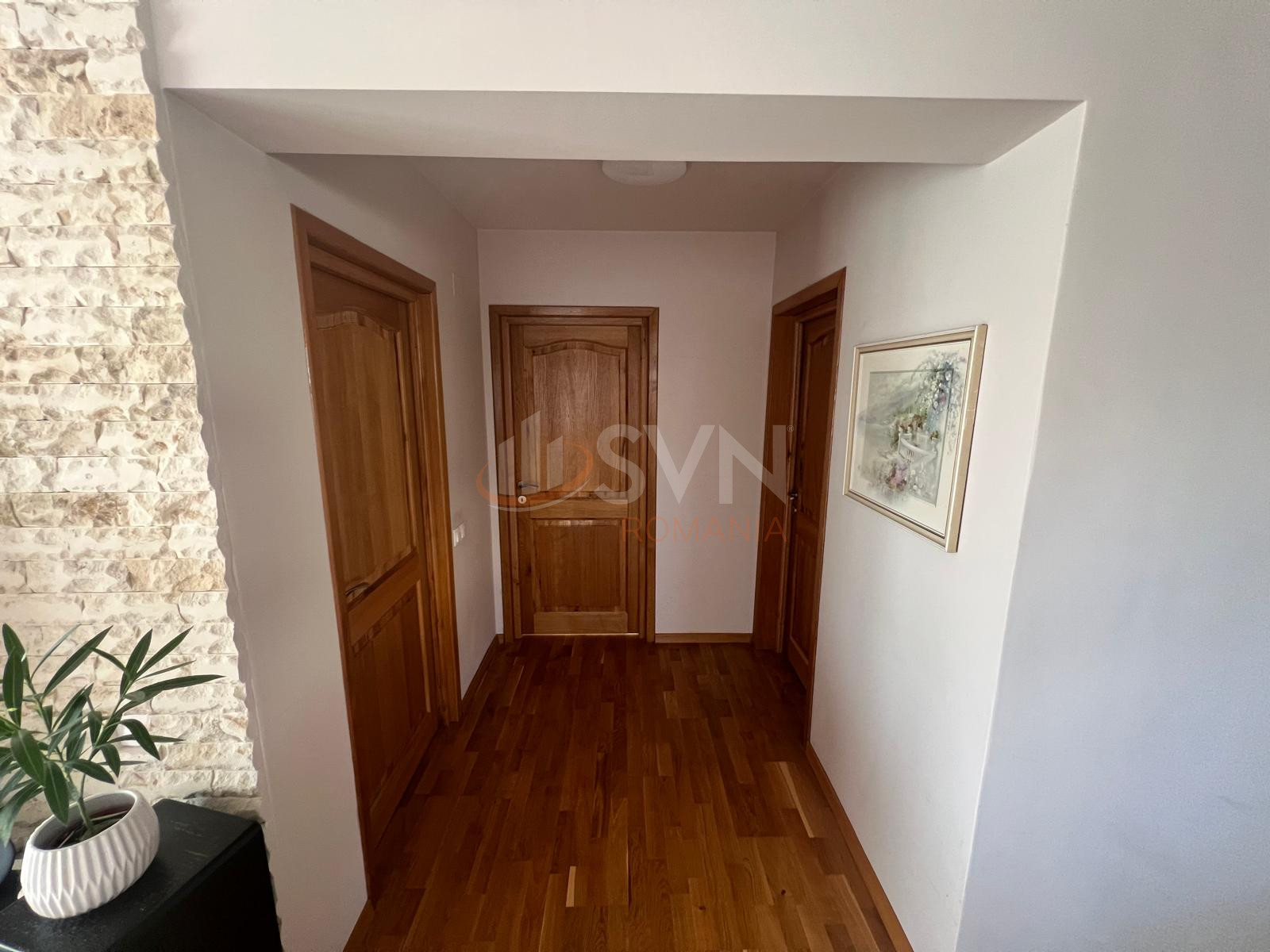 3 camere cu loc parcare exterior inclus Cluj/Europa