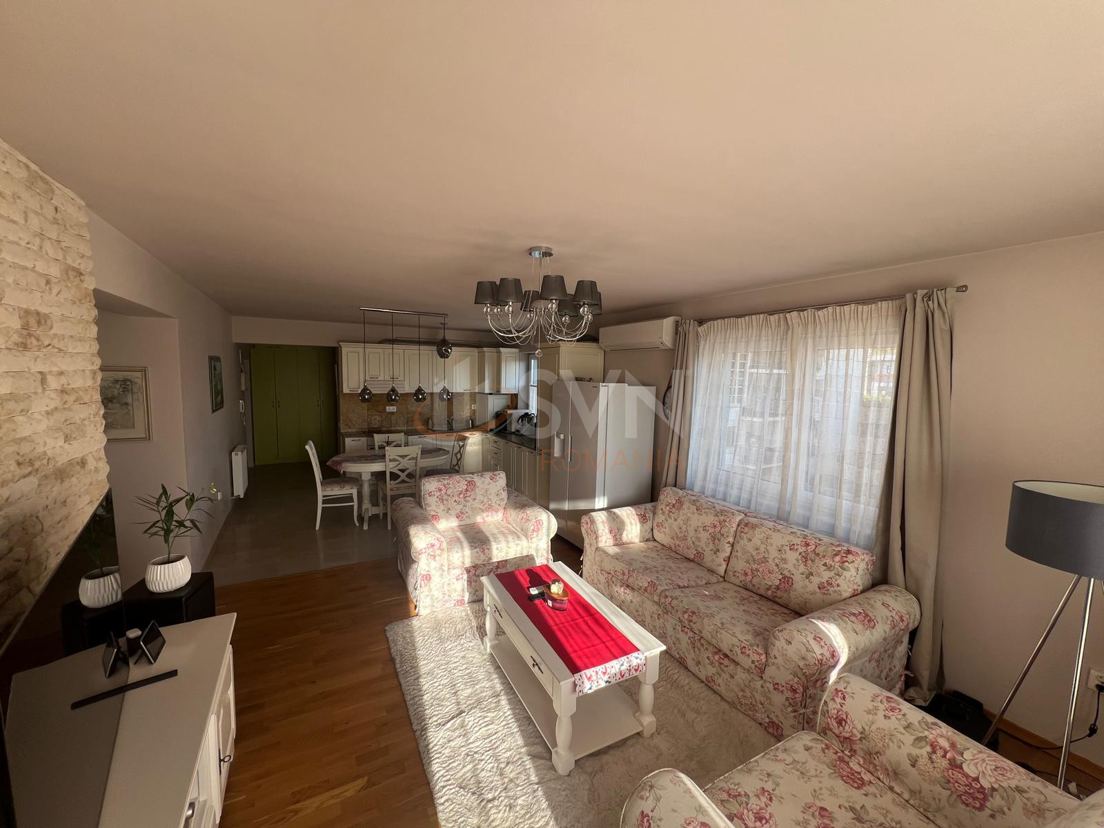 3 camere cu loc parcare exterior inclus Cluj/Europa