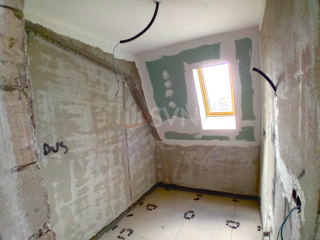 3 camere cu loc parcare exterior inclus Bucuresti/Parcul Carol