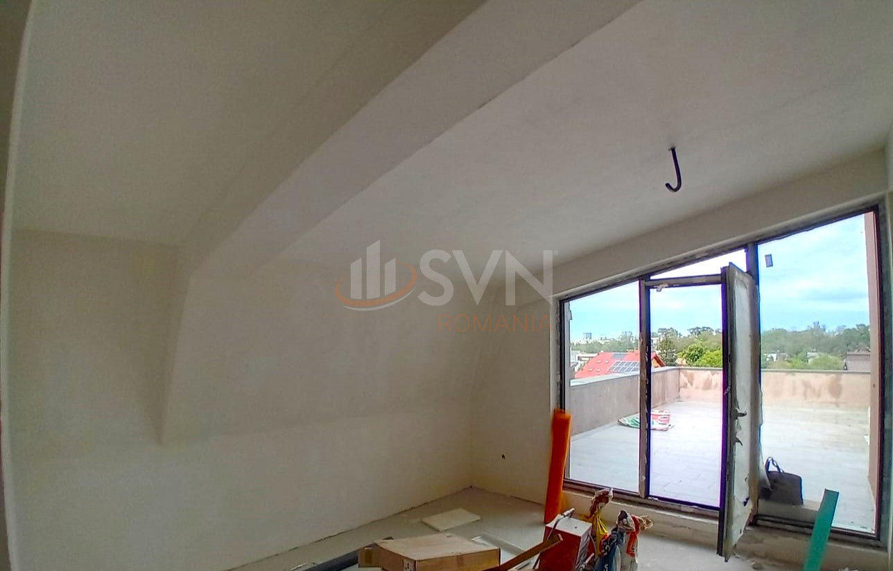 3 camere cu loc parcare exterior inclus Bucuresti/Parcul Carol