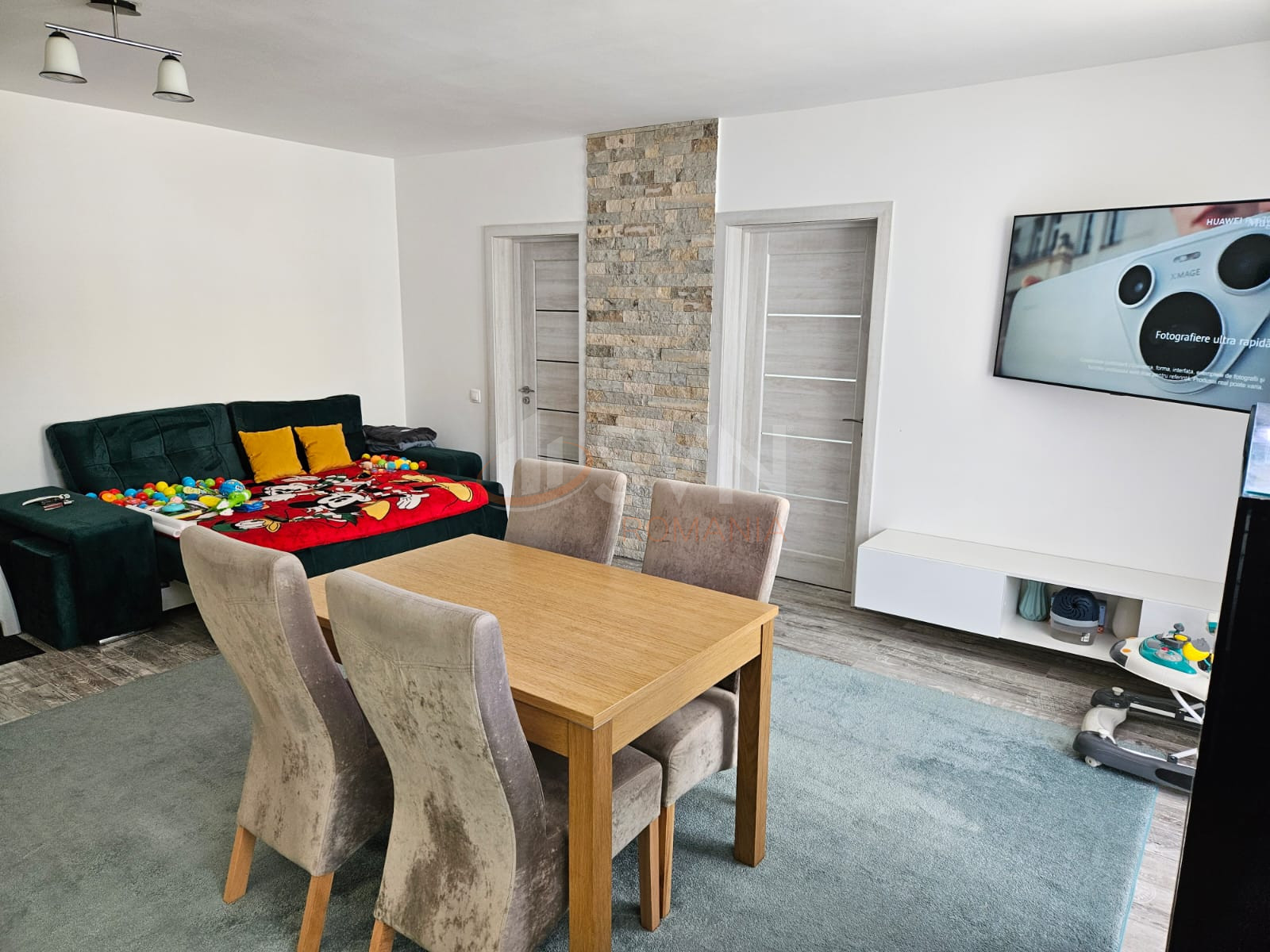 3 camere cu loc parcare exterior inclus Cluj/Centru