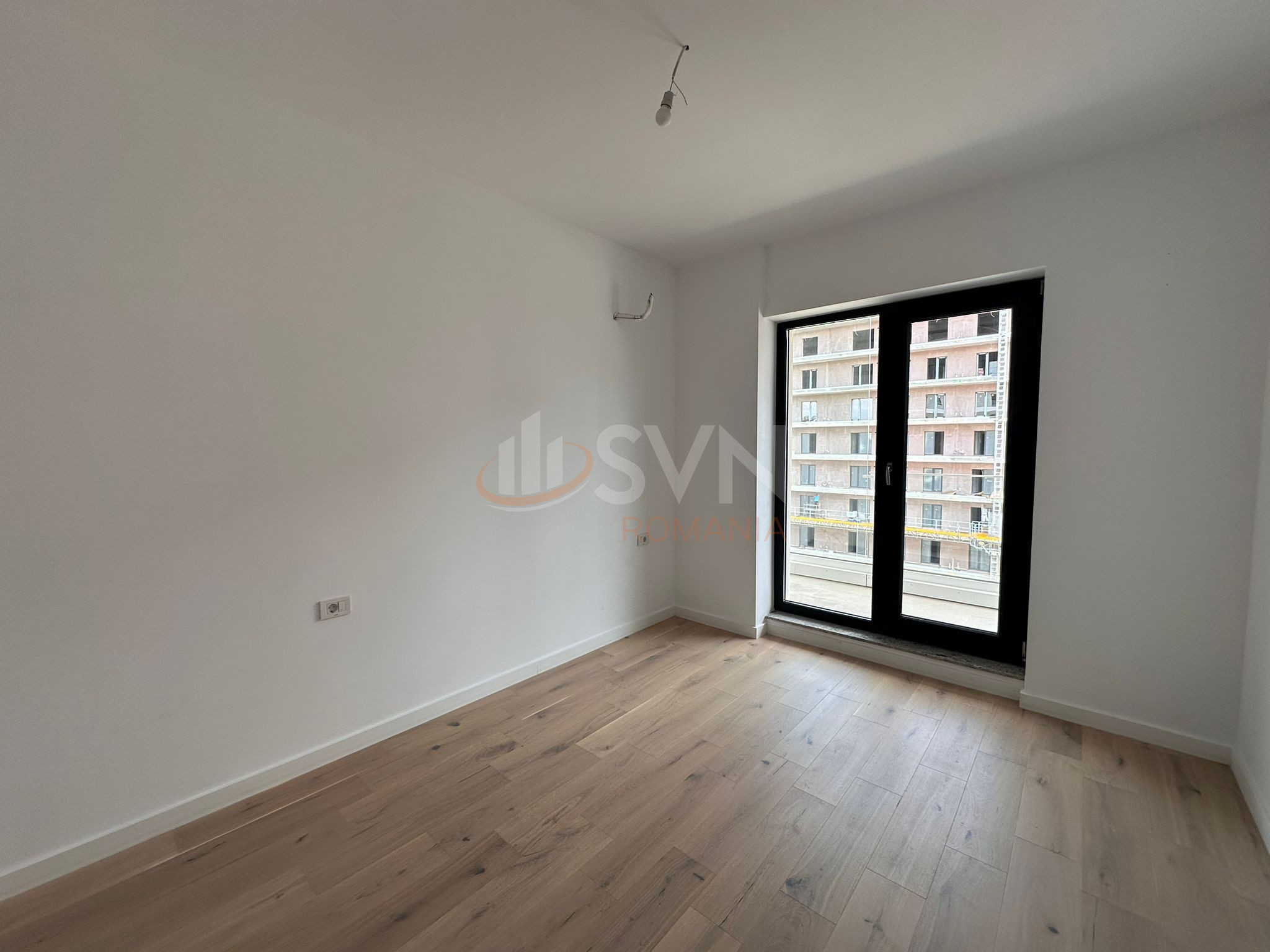 3 camere cu loc parcare exterior inclus Bucuresti/Pipera