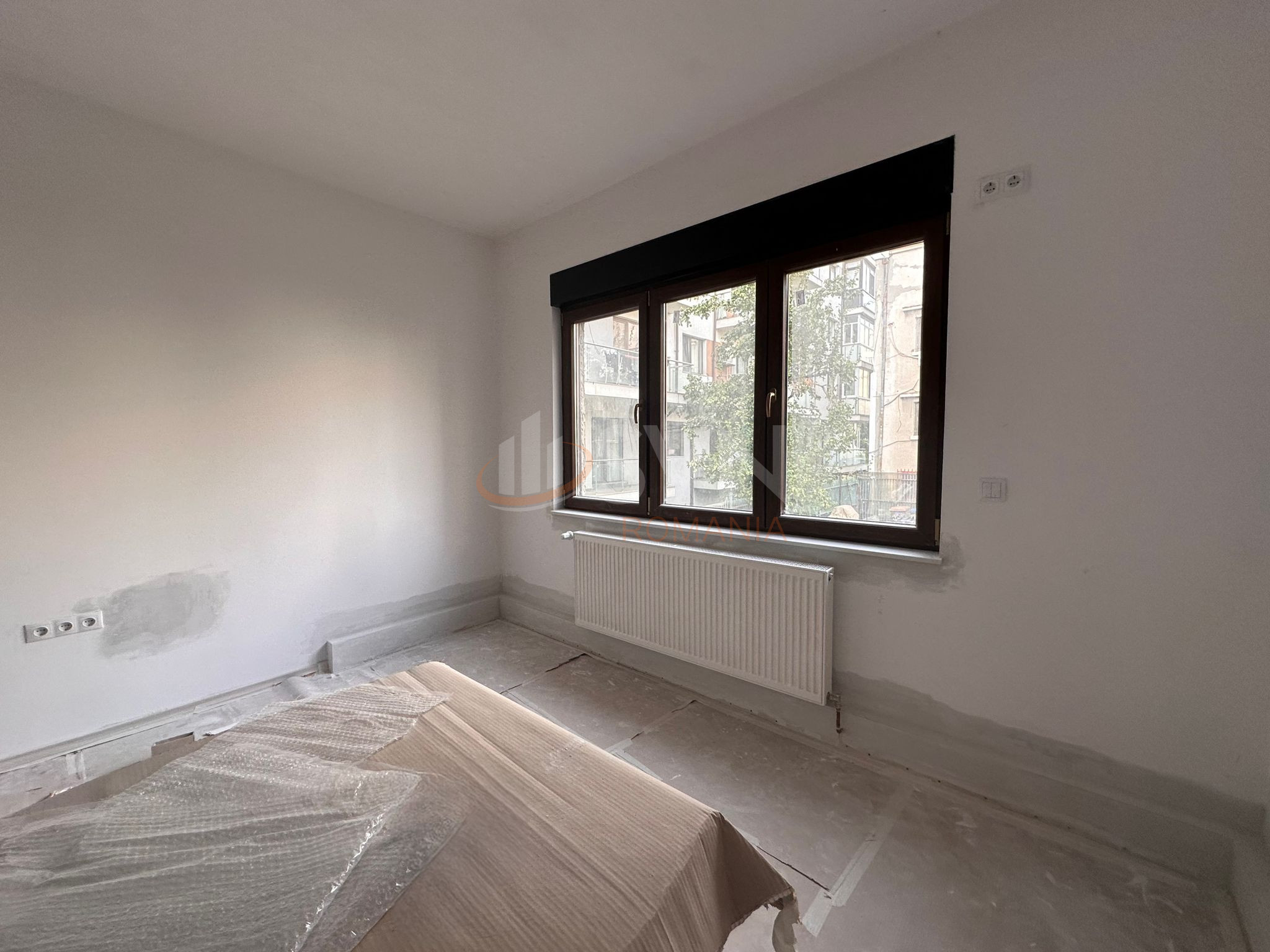 3 camere cu loc parcare exterior inclus Bucuresti/Armeneasca