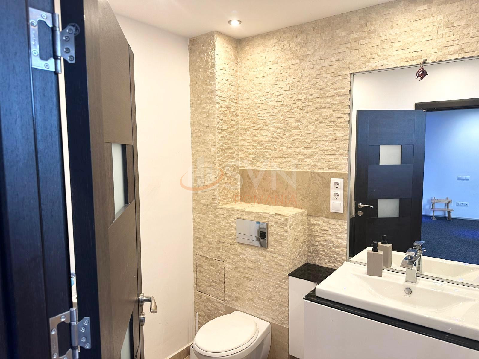 3 camere cu loc parcare exterior inclus Cluj/Centru