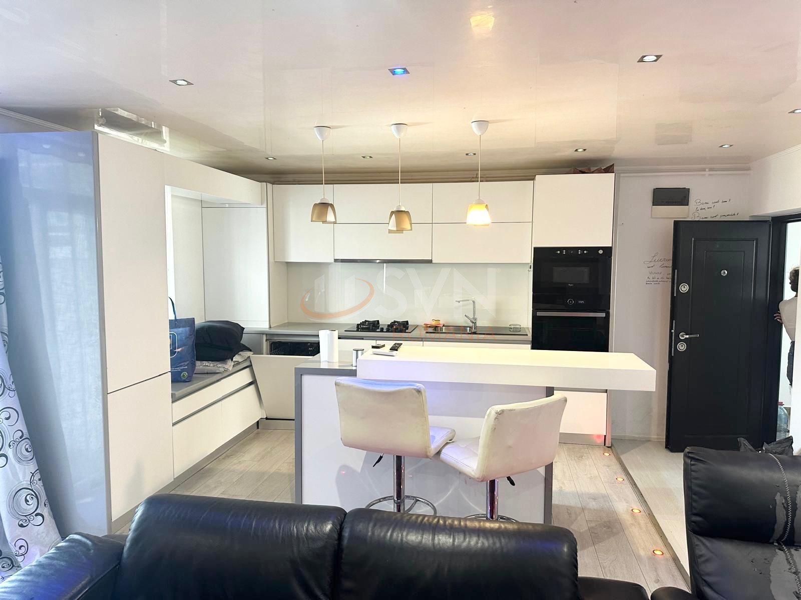 3 camere cu loc parcare exterior inclus Cluj/Centru