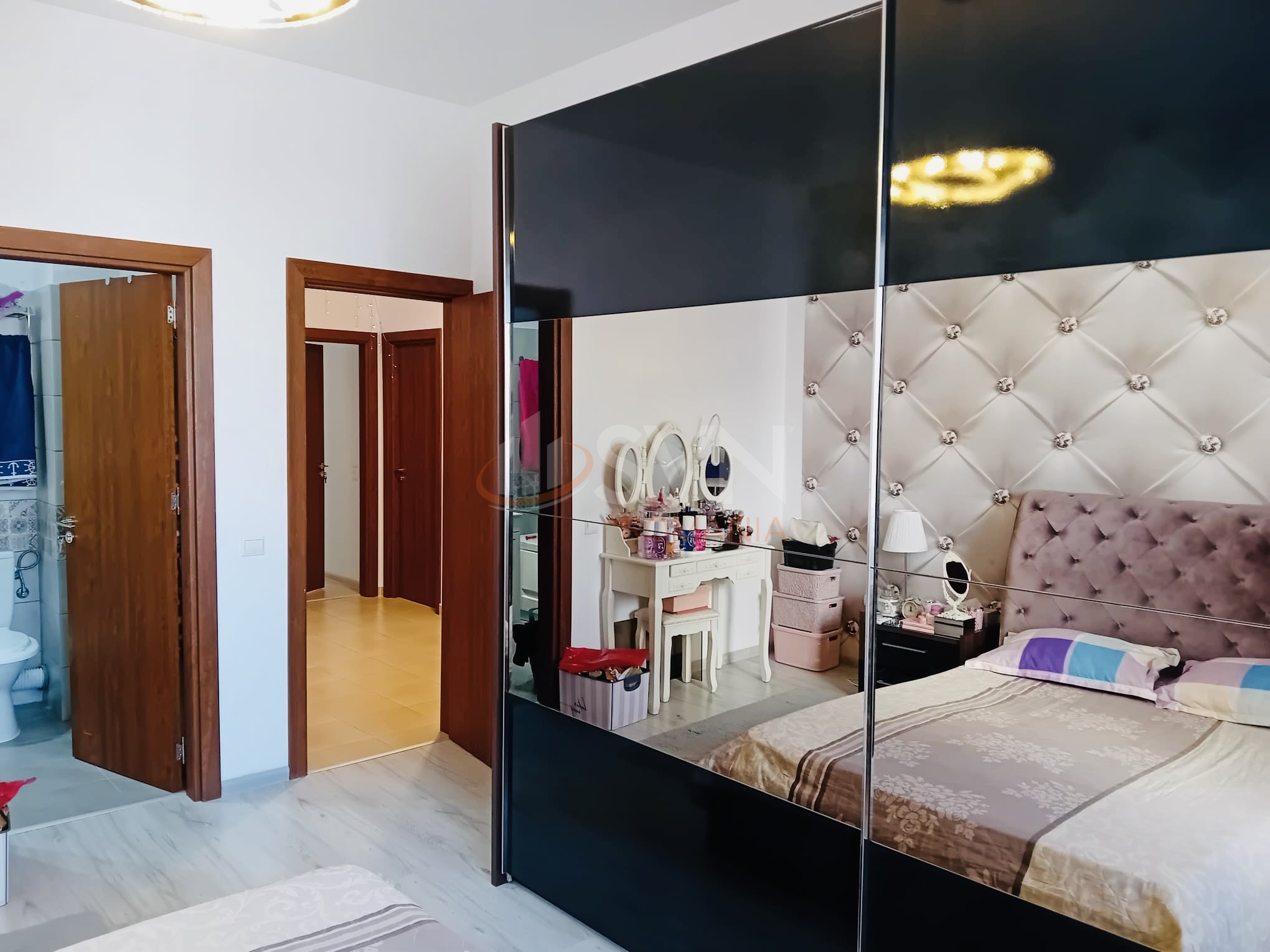 3 camere cu loc parcare exterior inclus Bucuresti/Titan