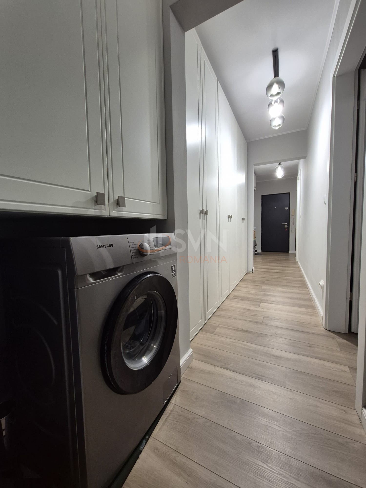 3 camere cu loc parcare exterior inclus Bucuresti/Baneasa