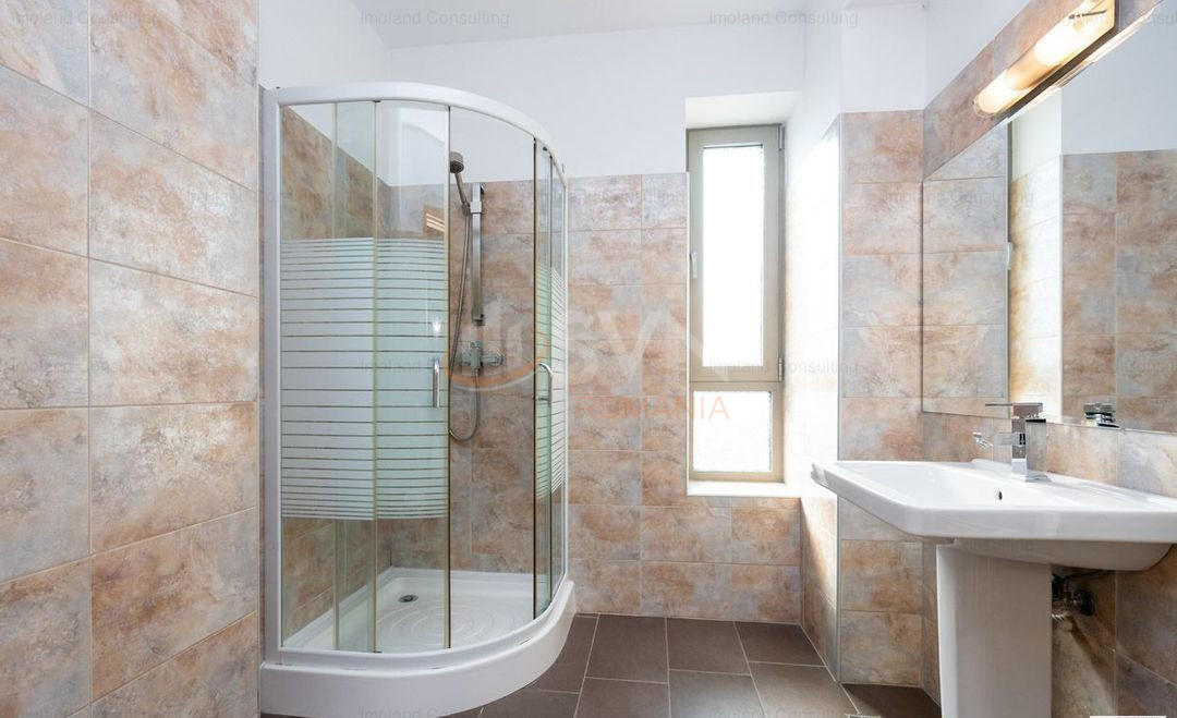 3 camere cu loc parcare exterior inclus Bucuresti/Baneasa