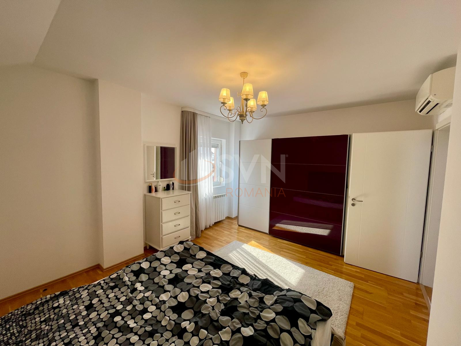 3 camere cu loc parcare exterior inclus Bucuresti/Pipera