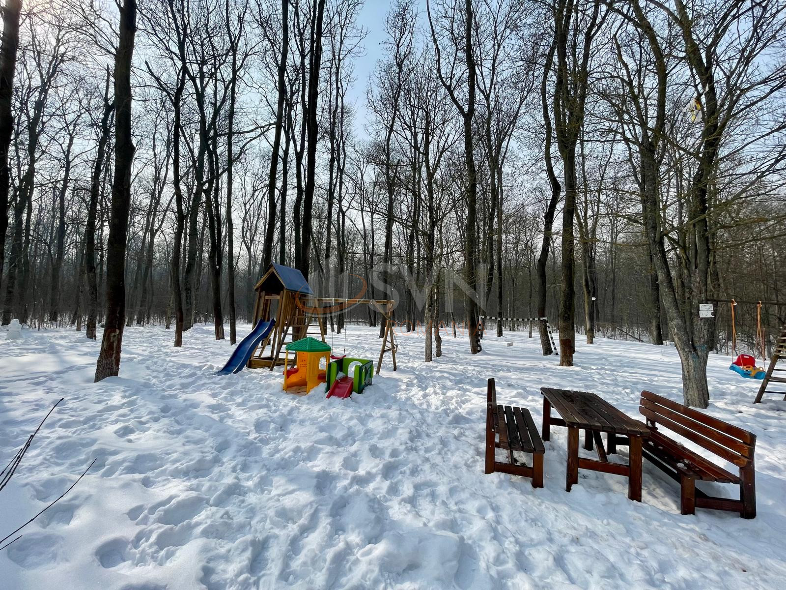 3 camere cu loc parcare exterior inclus Bucuresti/Pipera