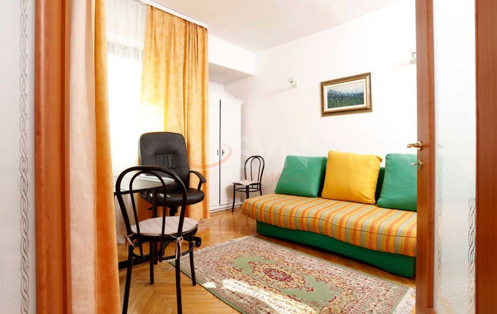 3 camere cu loc parcare exterior inclus Bucuresti/Victoriei