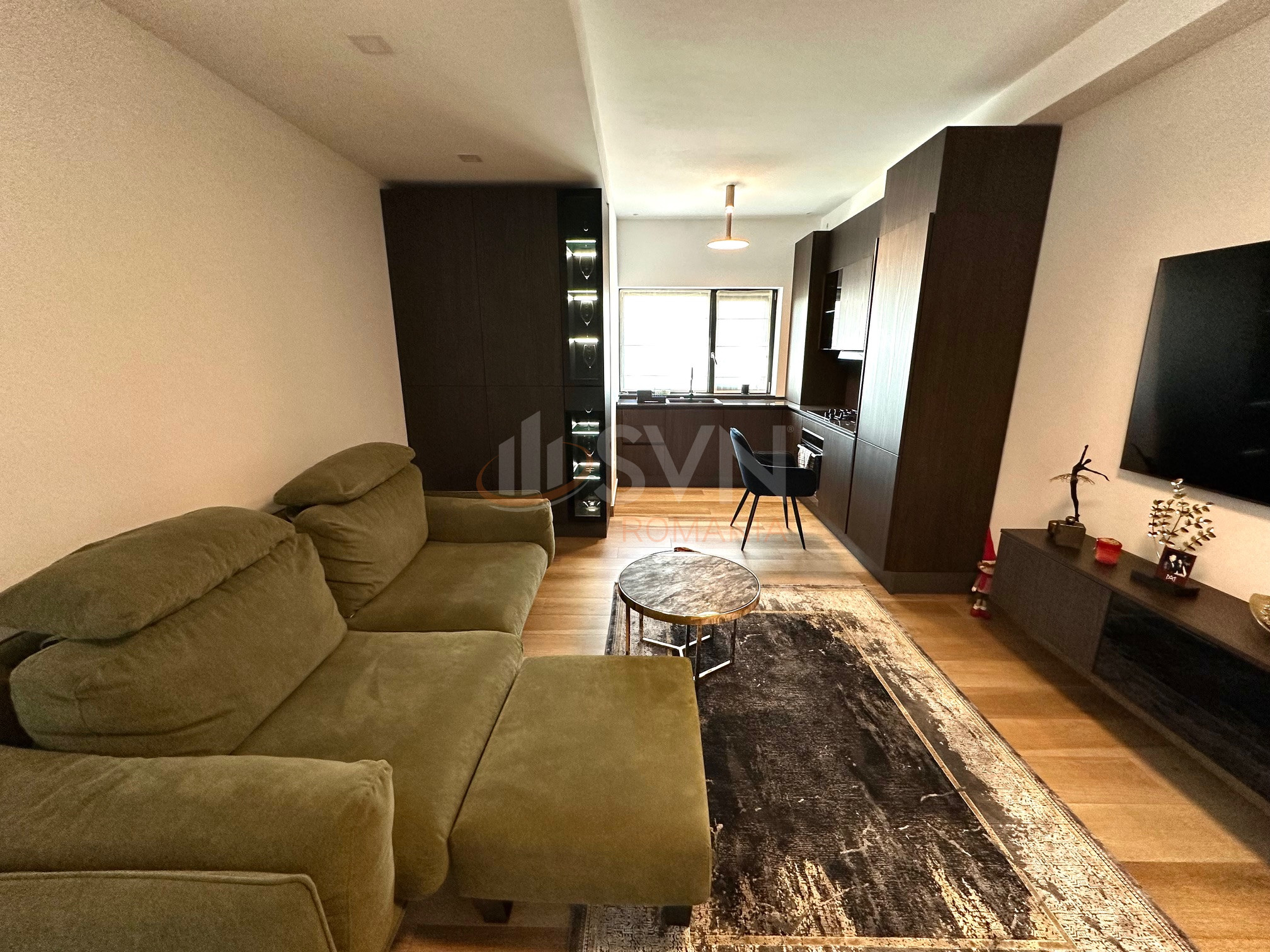 3 camere cu loc parcare exterior inclus Bucuresti/Pipera