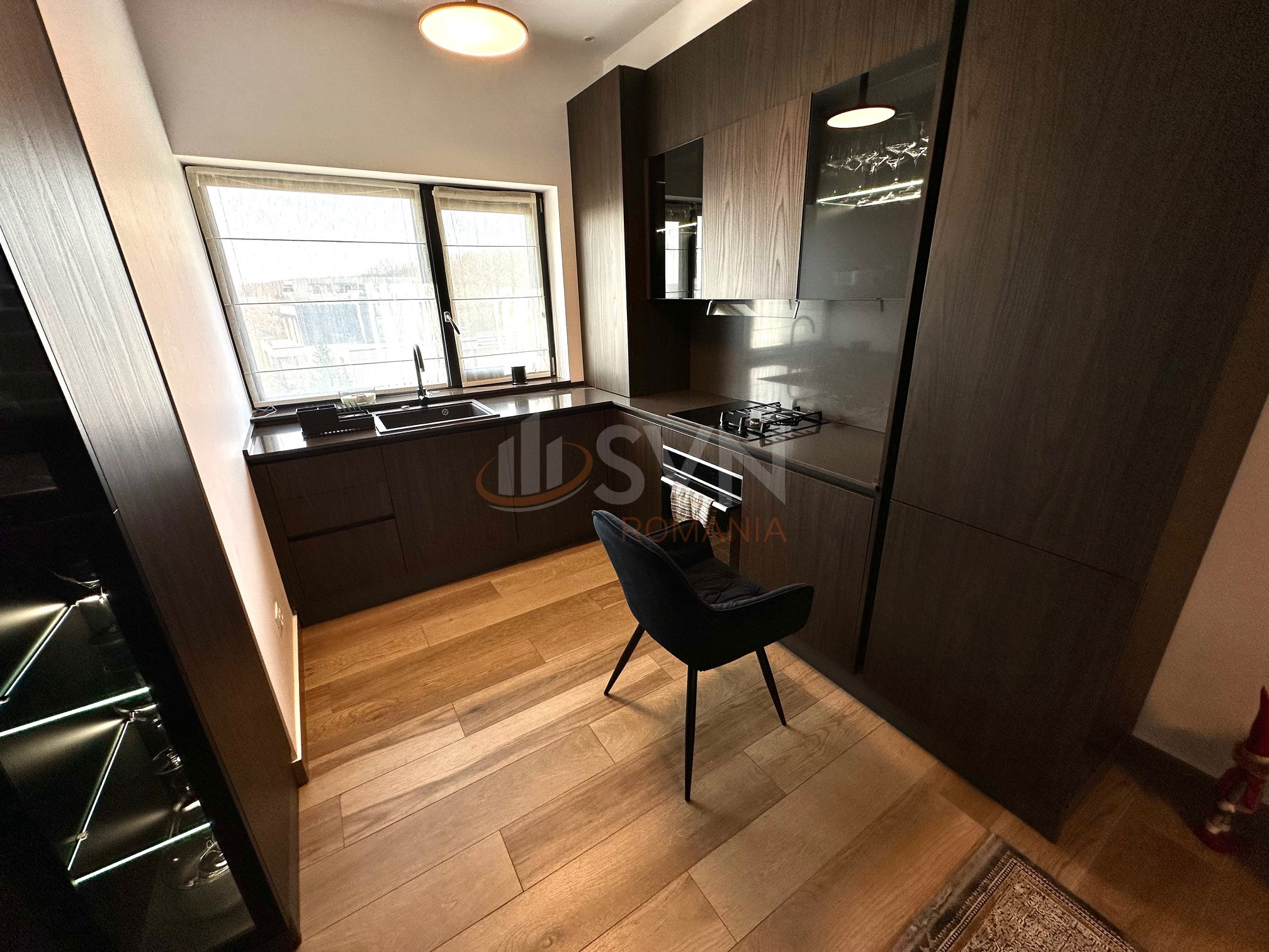 3 camere cu loc parcare exterior inclus Bucuresti/Pipera