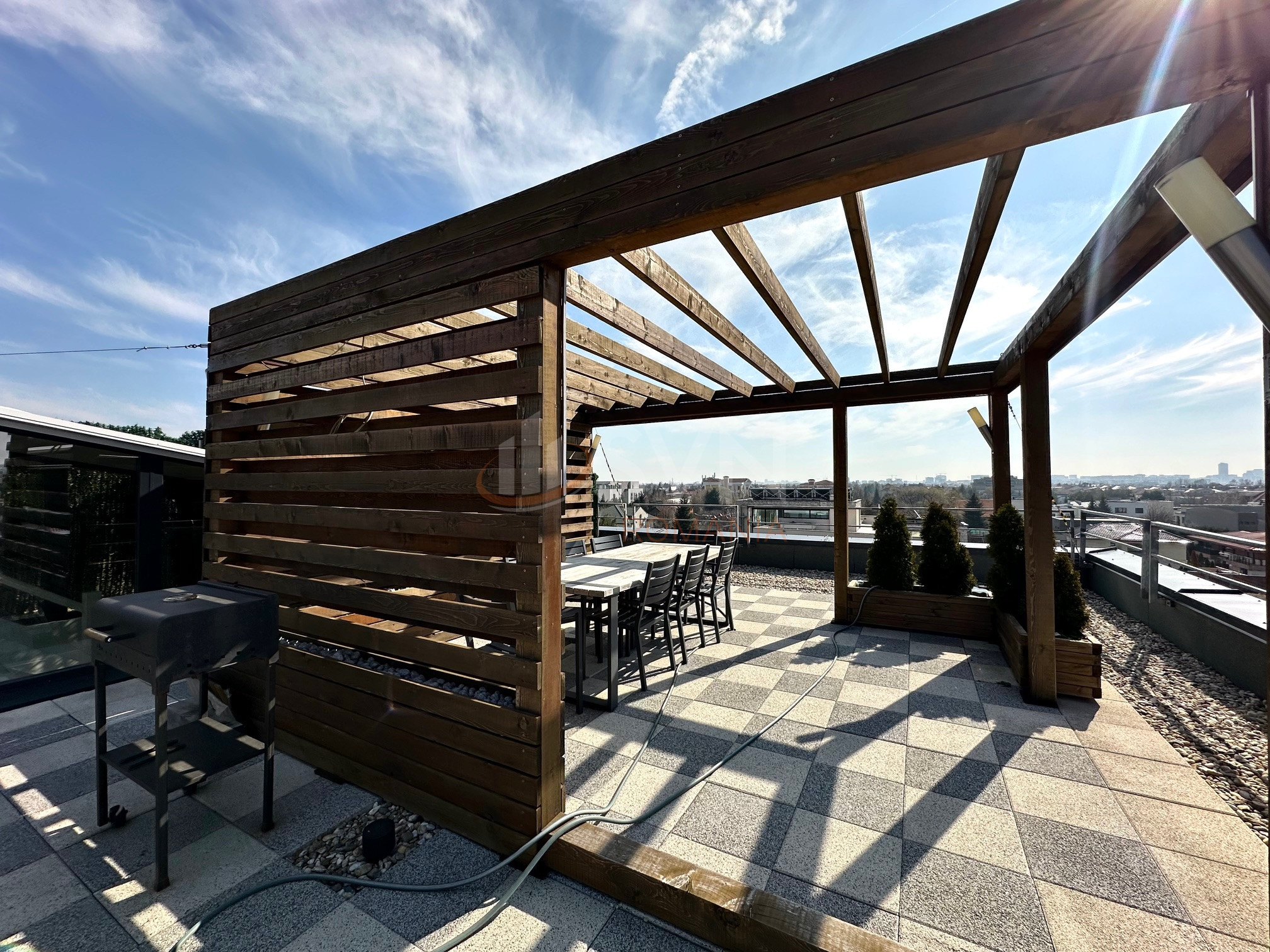 3 camere cu loc parcare exterior inclus Bucuresti/Pipera