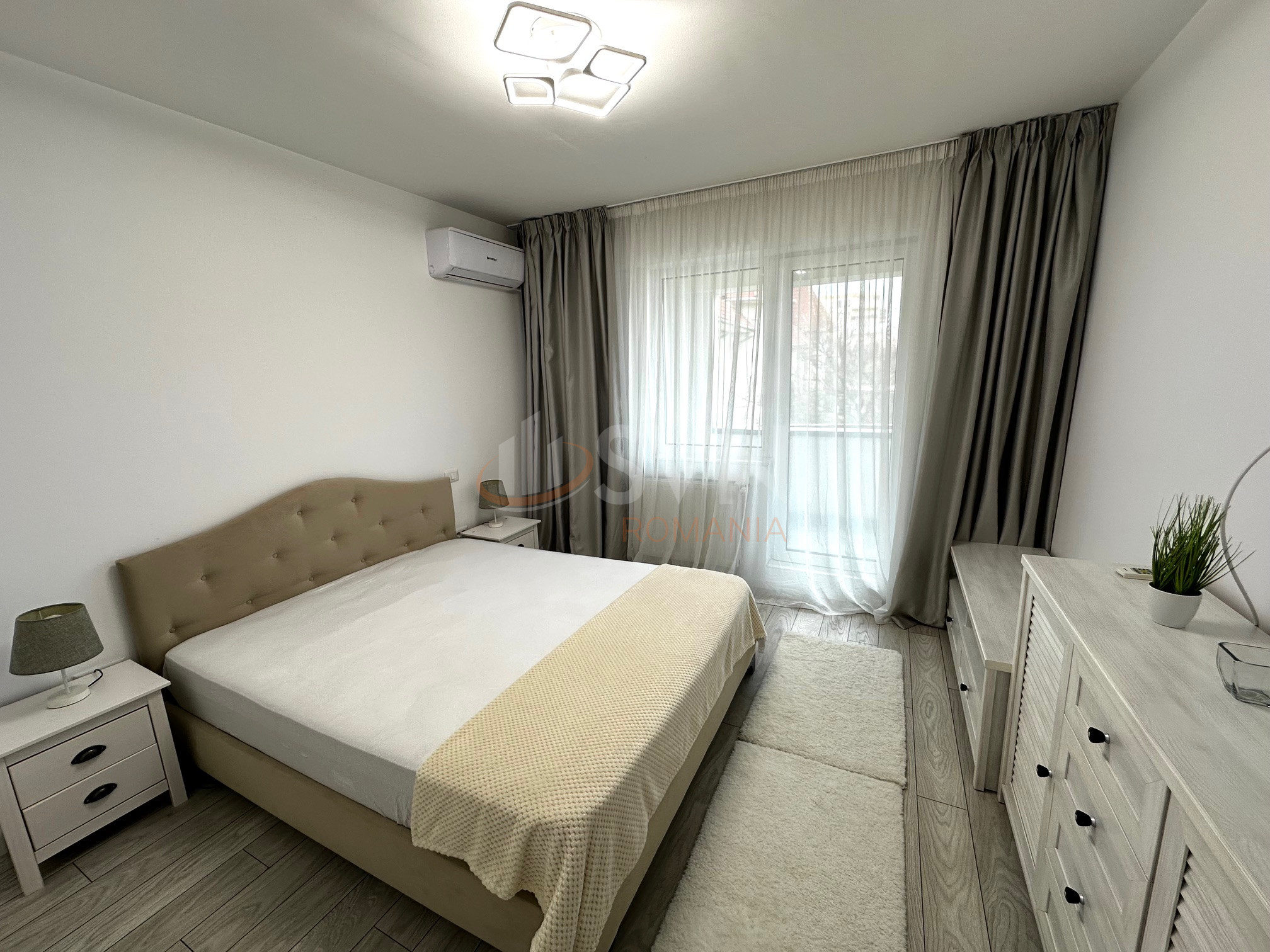 3 camere cu loc parcare exterior inclus Bucuresti/Pipera