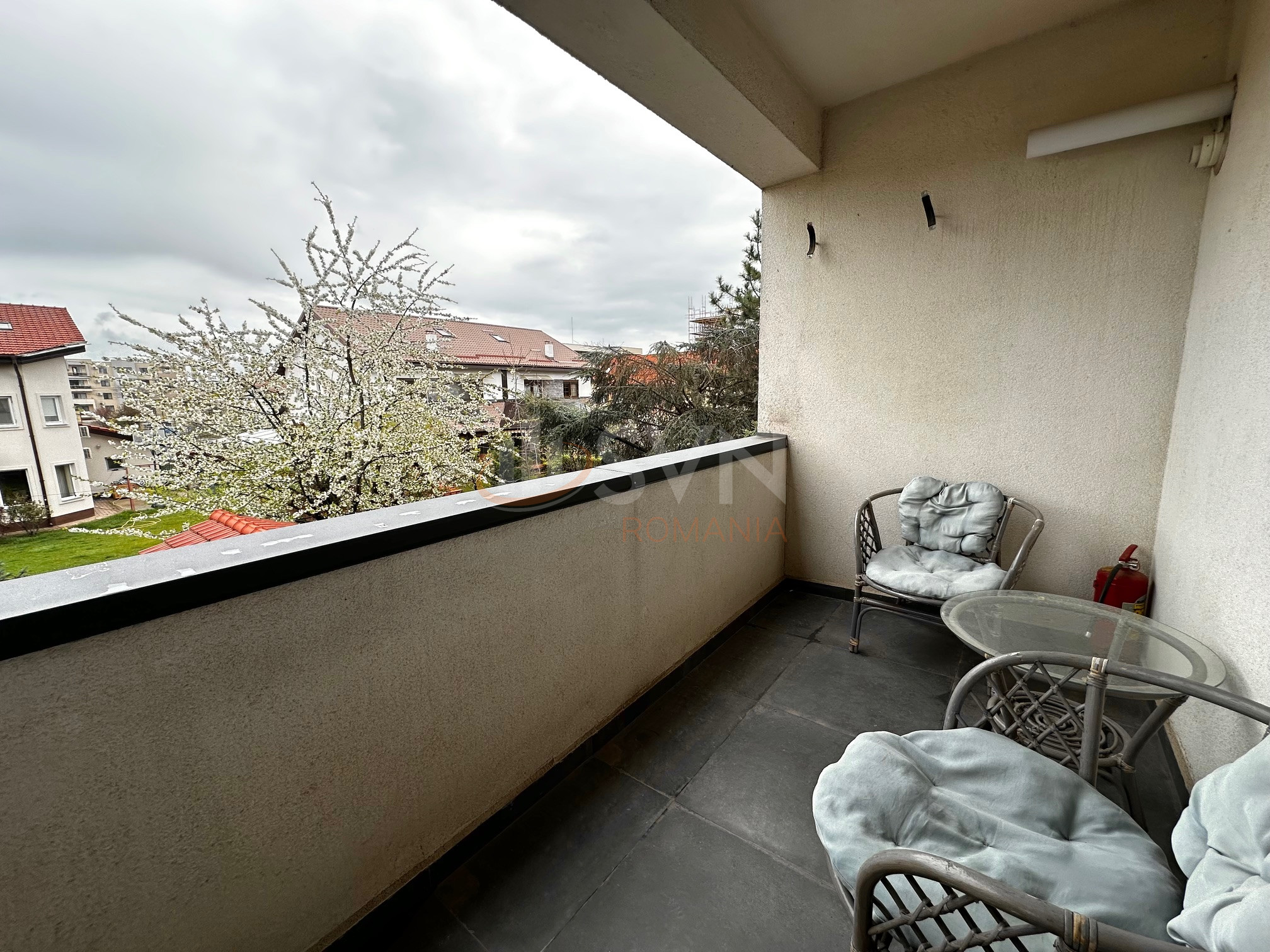 3 camere cu loc parcare exterior inclus Bucuresti/Pipera