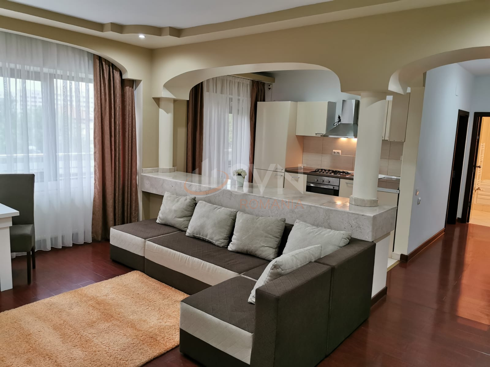 3 camere cu loc parcare exterior inclus Bucuresti/Pipera