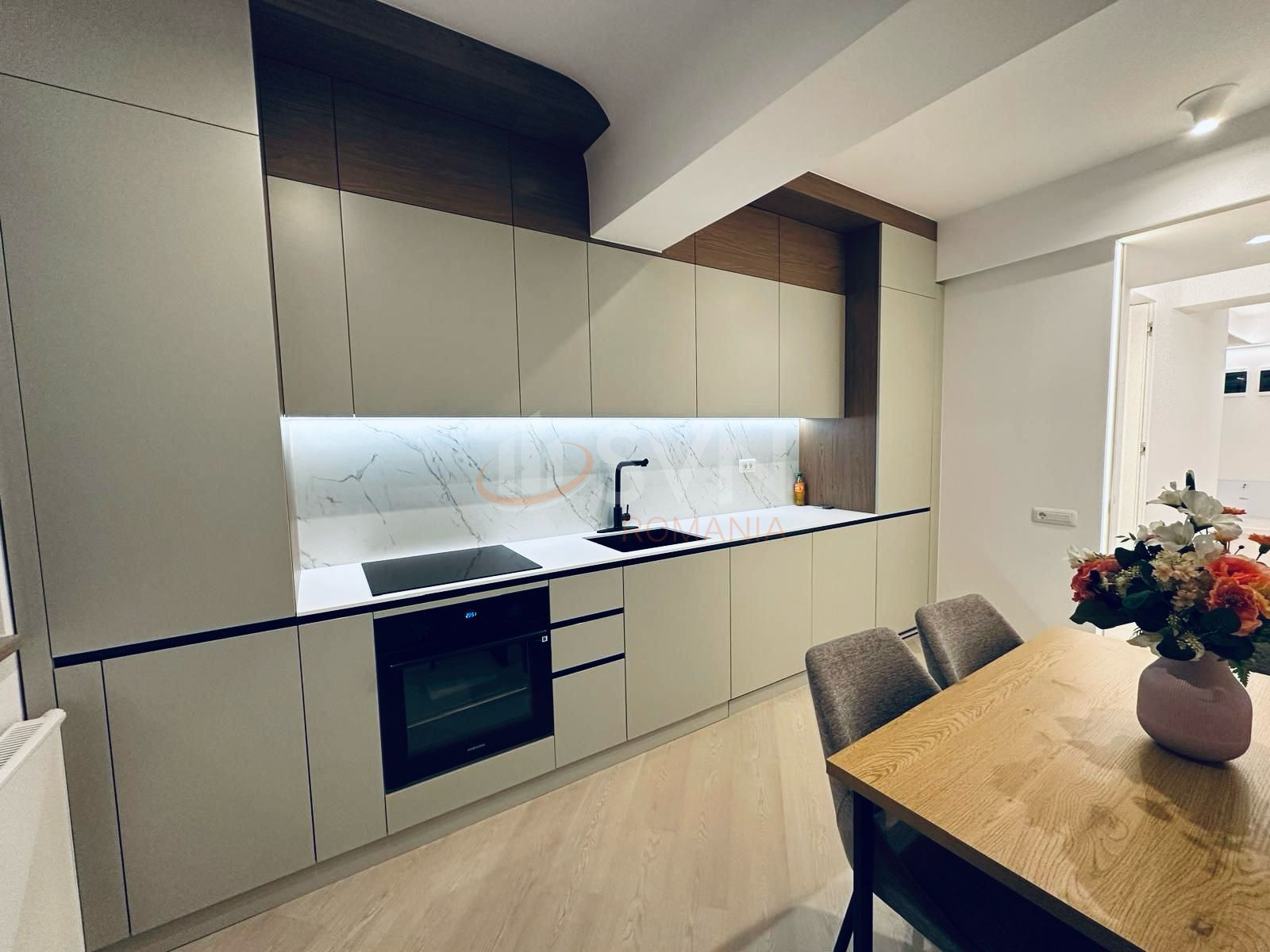 3 camere cu loc parcare subteran inclus Bucuresti/Pipera