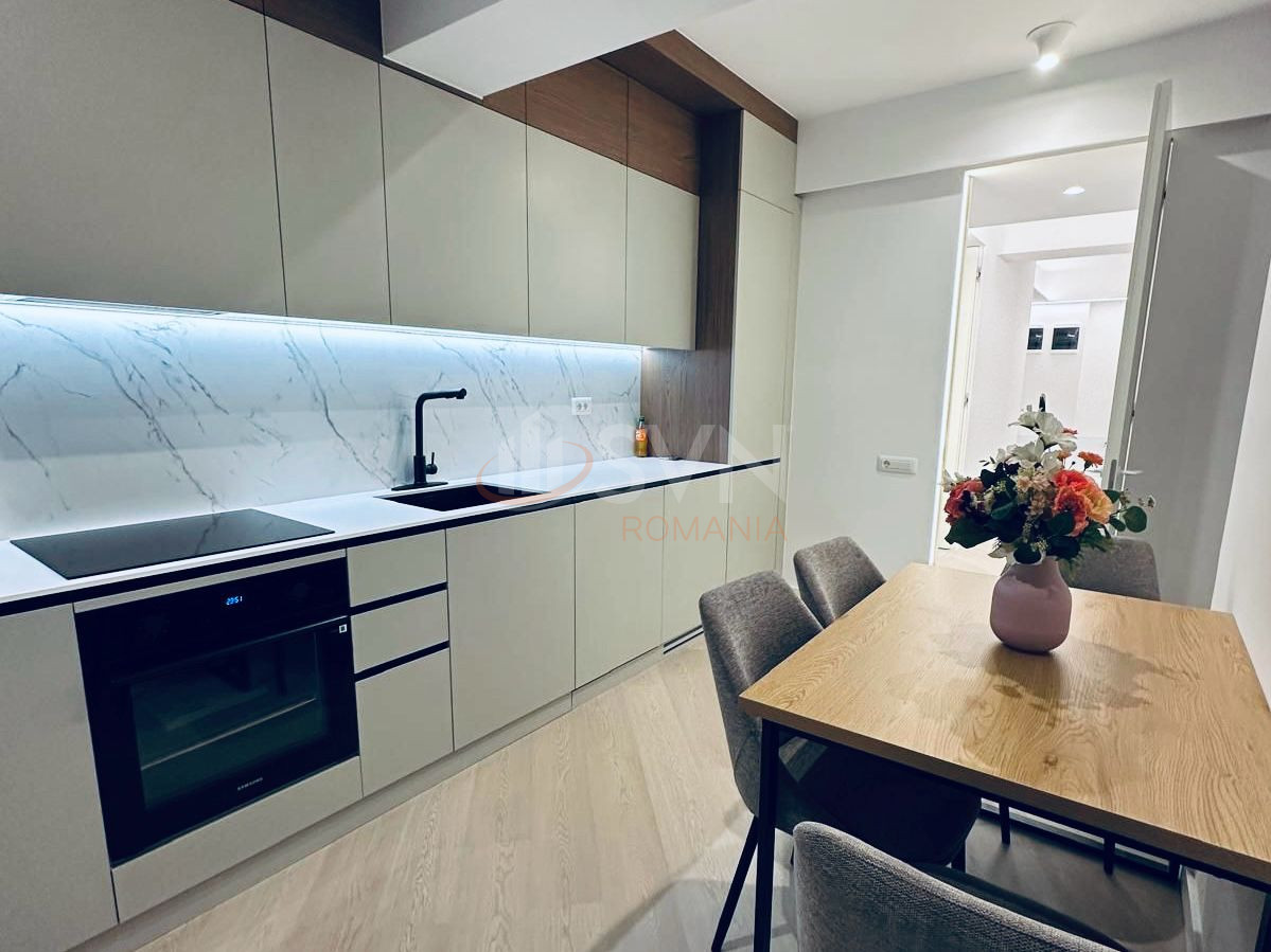 3 camere cu loc parcare subteran inclus Bucuresti/Pipera