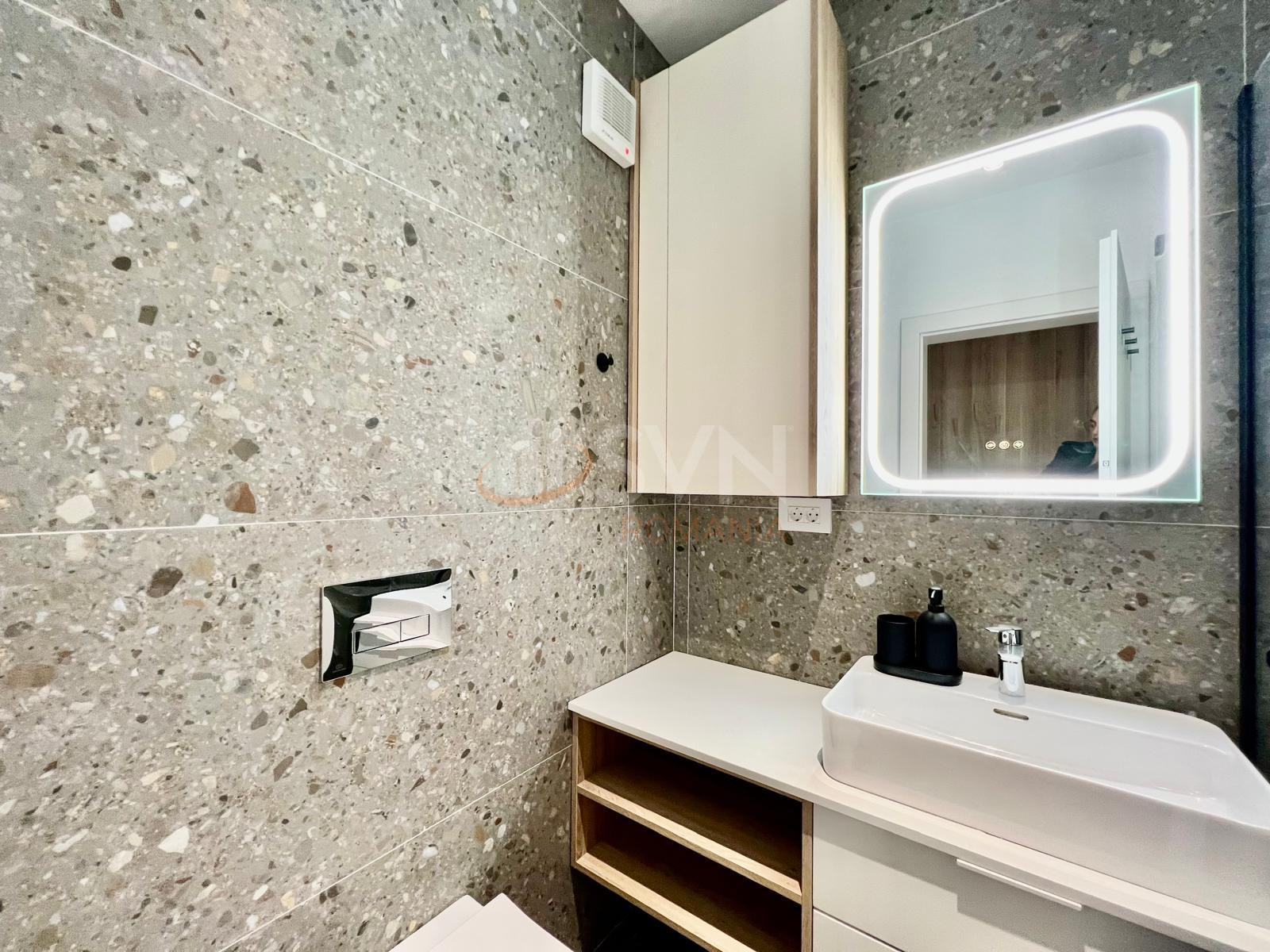 3 camere cu loc parcare subteran inclus Bucuresti/Barbu Vacarescu