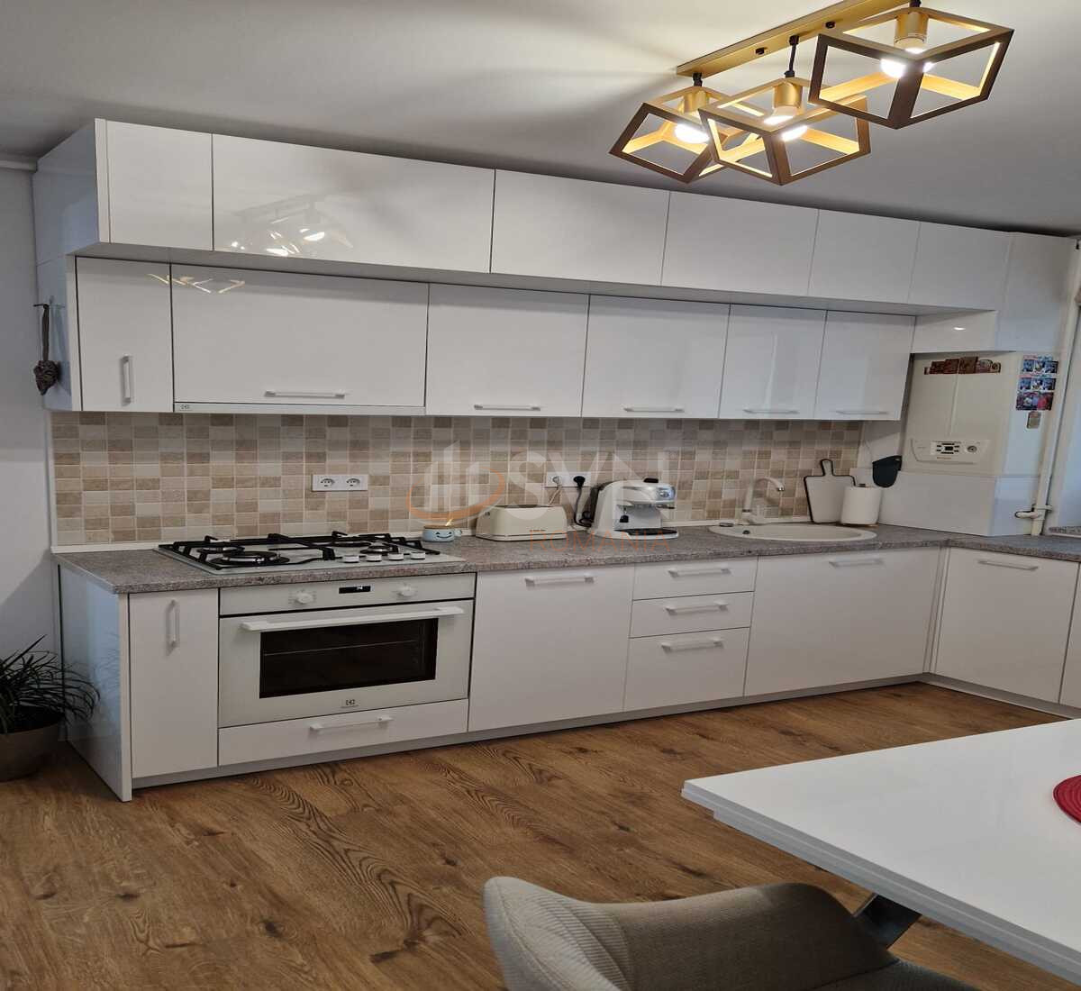 3 camere cu loc parcare subteran inclus Bucuresti/Pipera