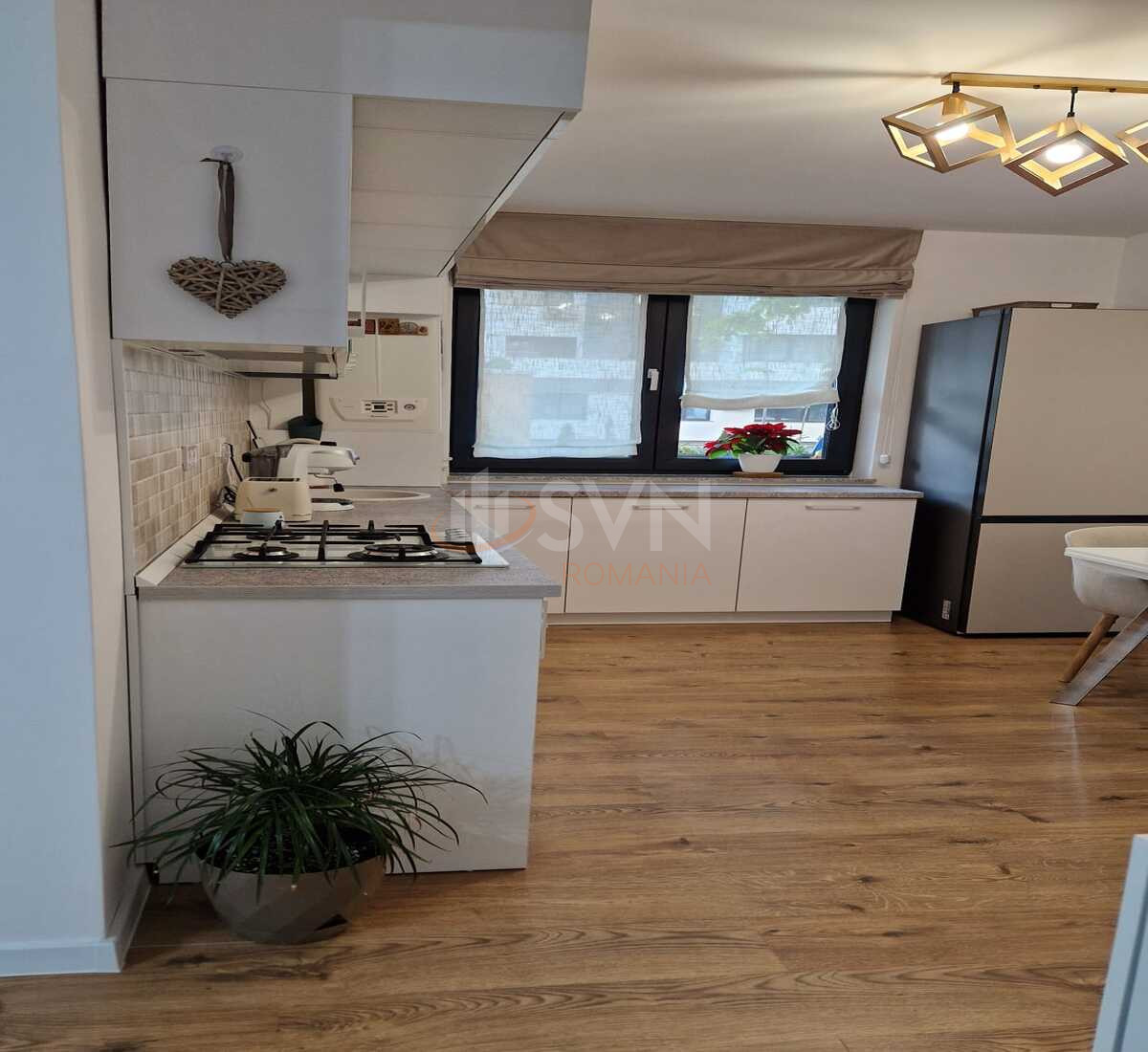 3 camere cu loc parcare subteran inclus Bucuresti/Pipera