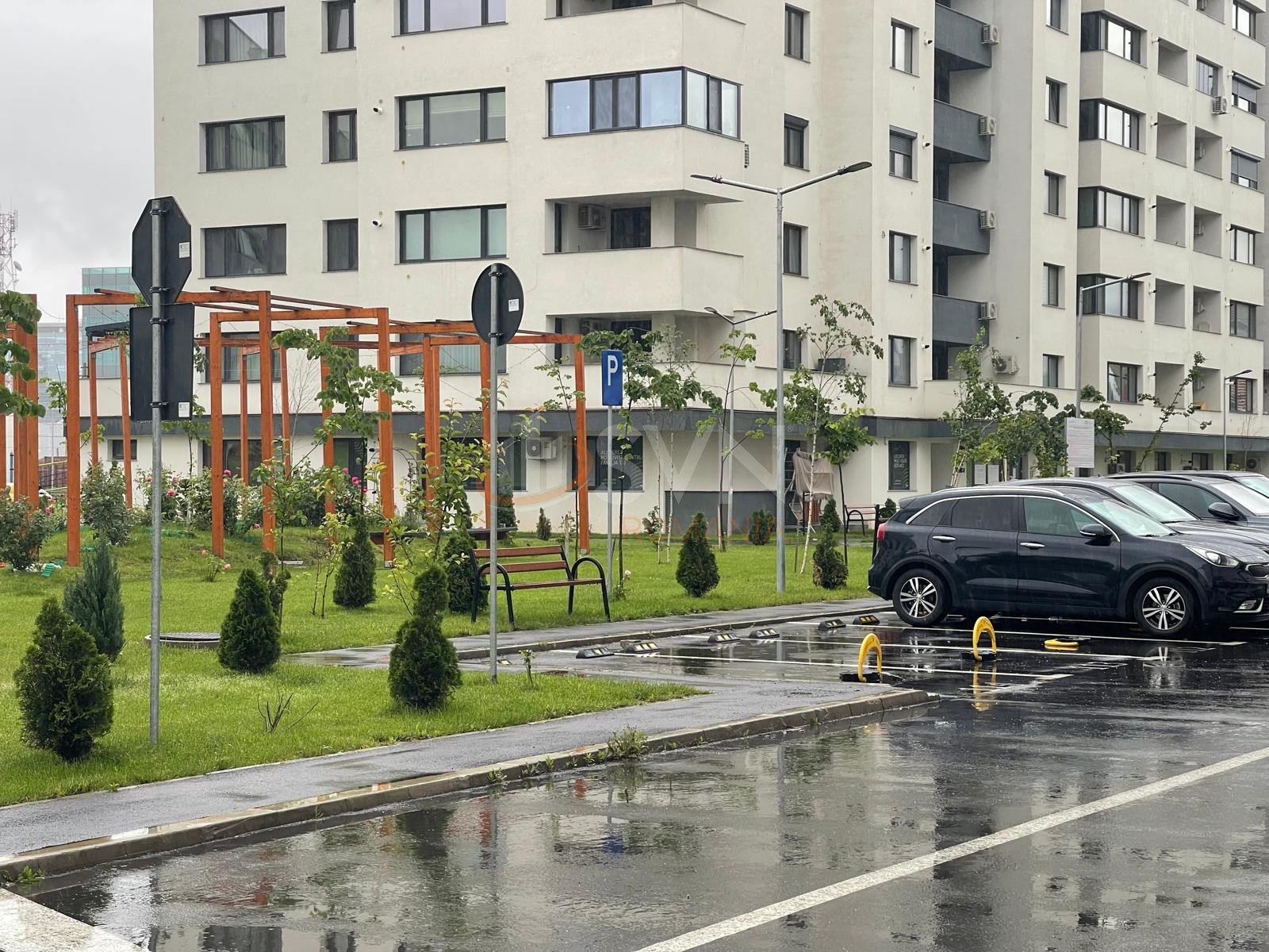 3 camere cu loc parcare subteran inclus Bucuresti/Pipera