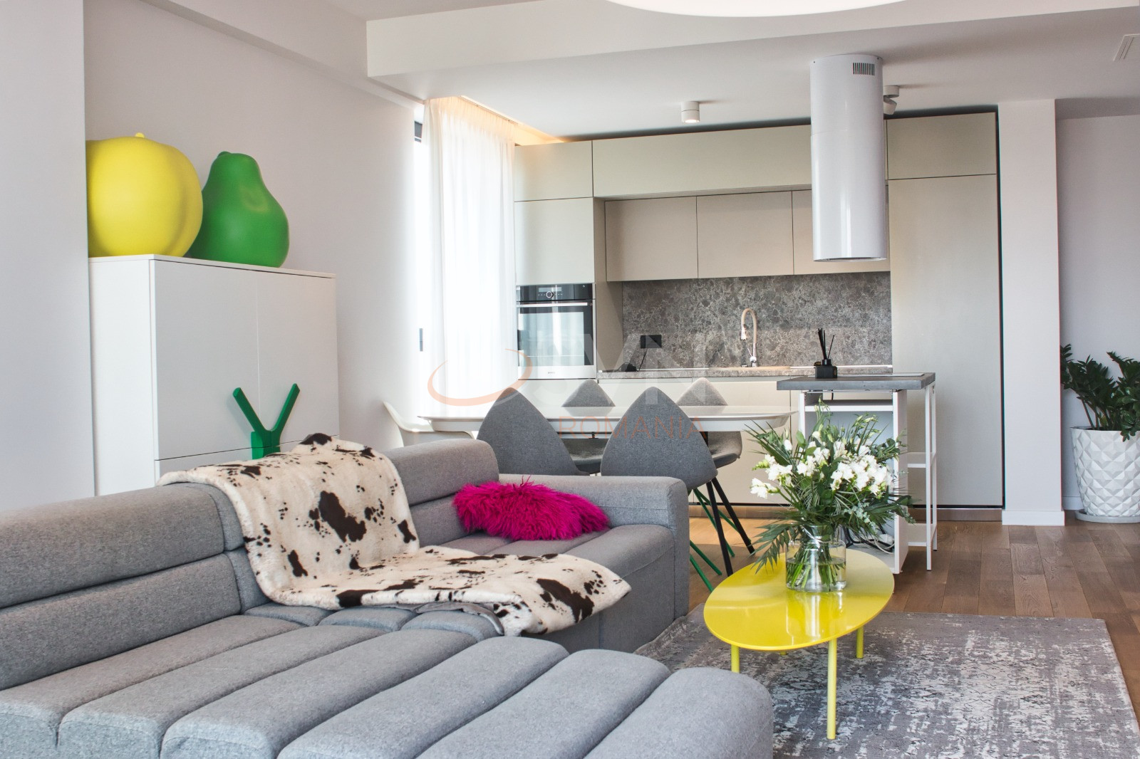 3 camere cu loc parcare subteran inclus Bucuresti/Herastrau