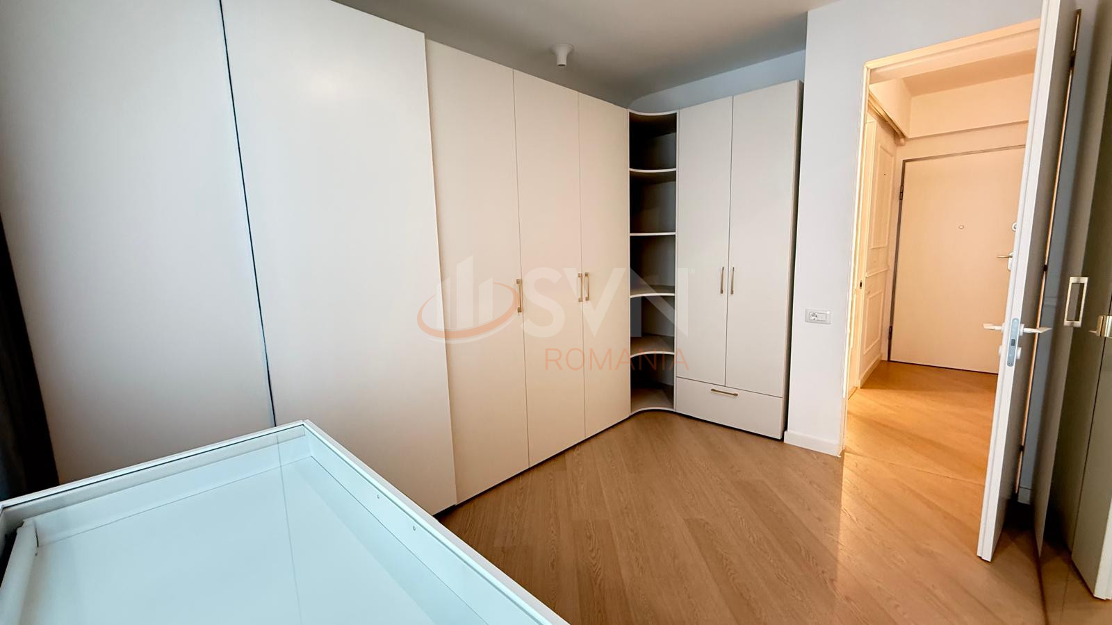 3 camere cu loc parcare subteran inclus Bucuresti/Pipera