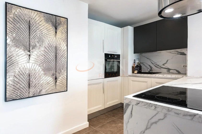 3 camere cu loc parcare subteran inclus Bucuresti/Herastrau