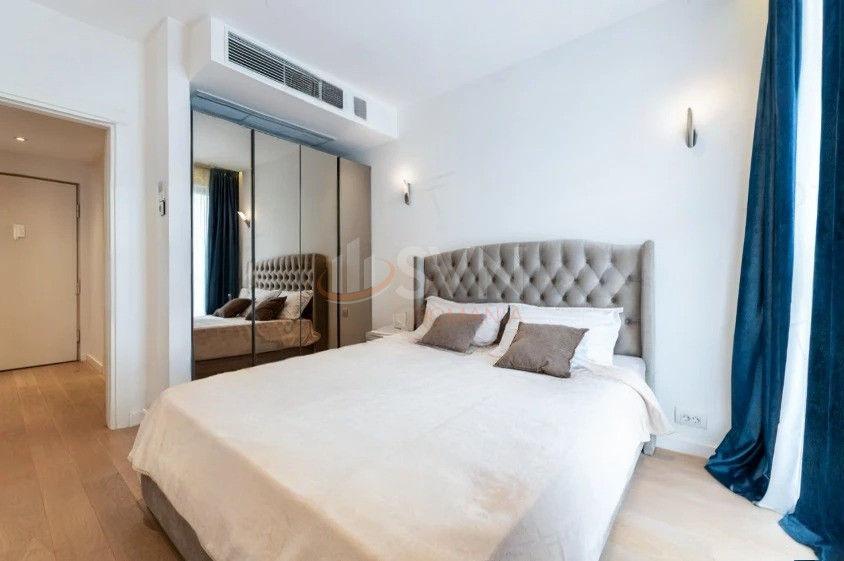 3 camere cu loc parcare subteran inclus Bucuresti/Herastrau