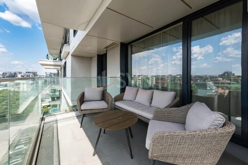 3 camere cu loc parcare subteran inclus Bucuresti/Herastrau