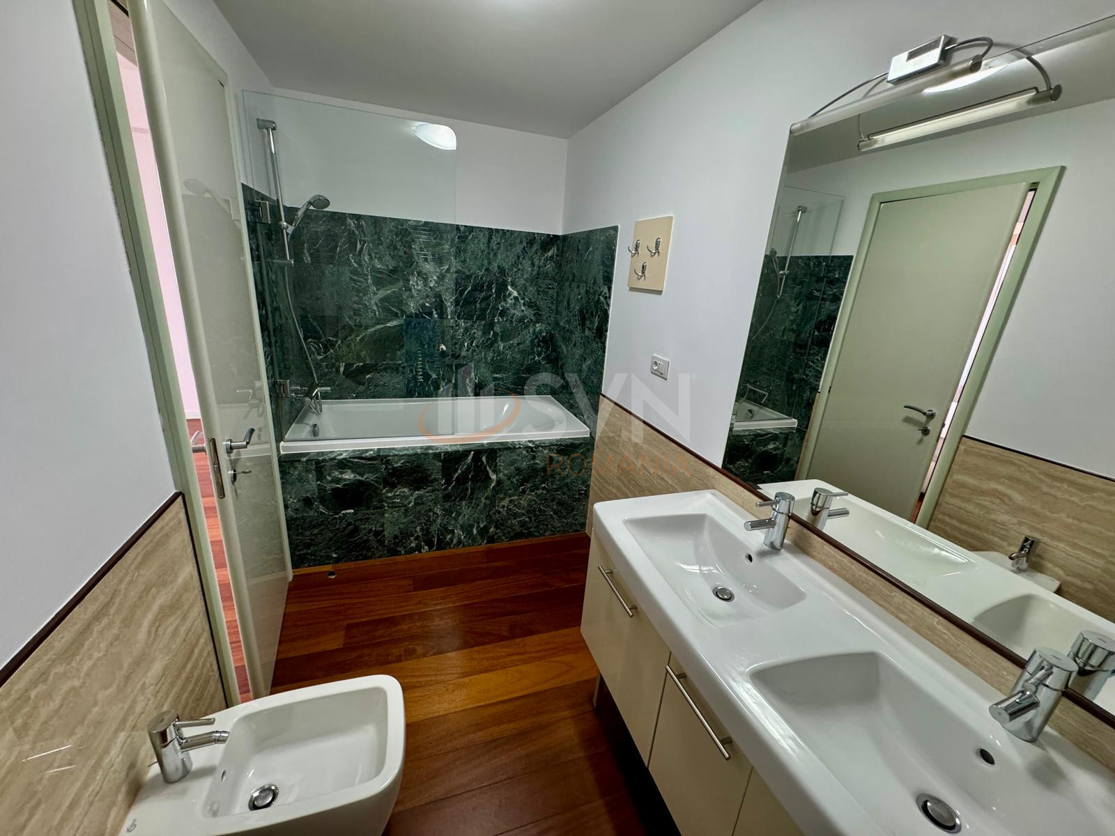 3 camere cu loc parcare subteran inclus Bucuresti/Kiseleff