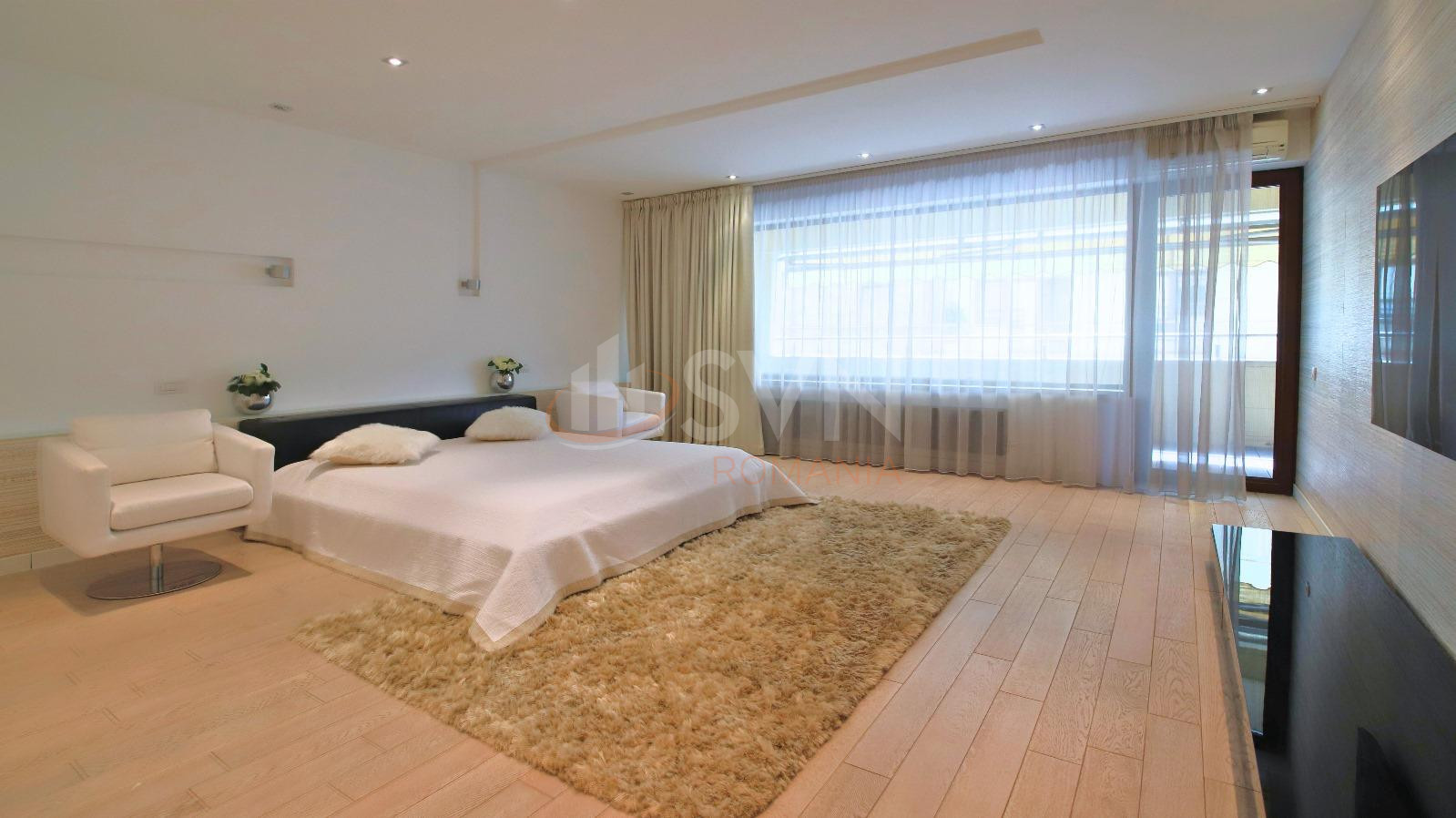 3 camere cu loc parcare subteran inclus Bucuresti/Herastrau