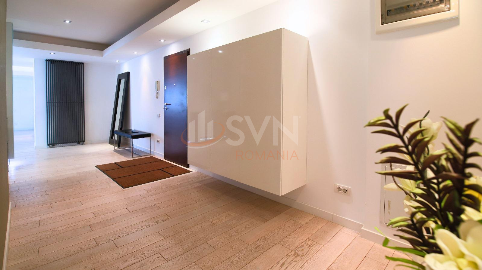 3 camere cu loc parcare subteran inclus Bucuresti/Herastrau